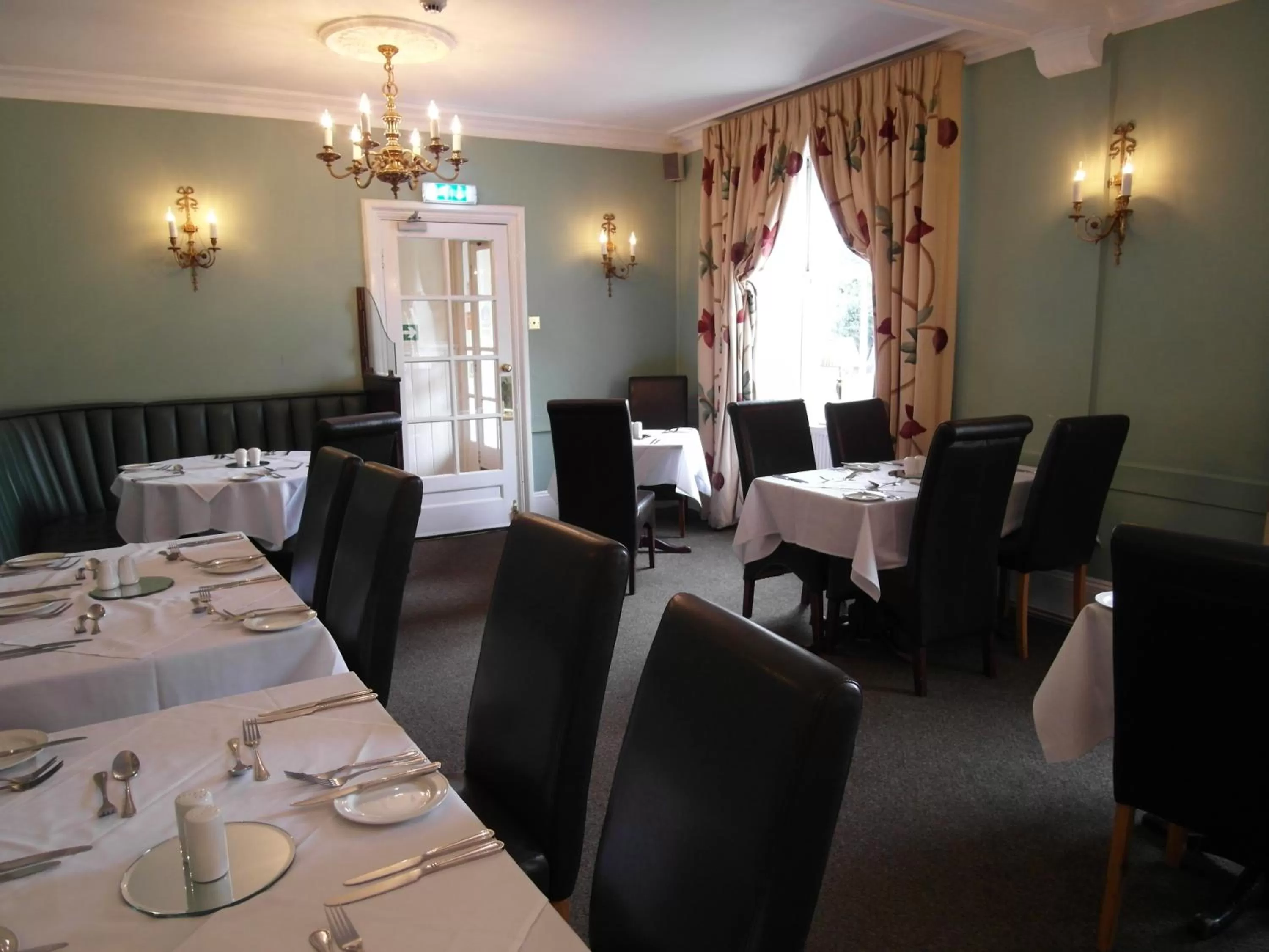 Dining area in Best Western The George Hotel, Swaffham