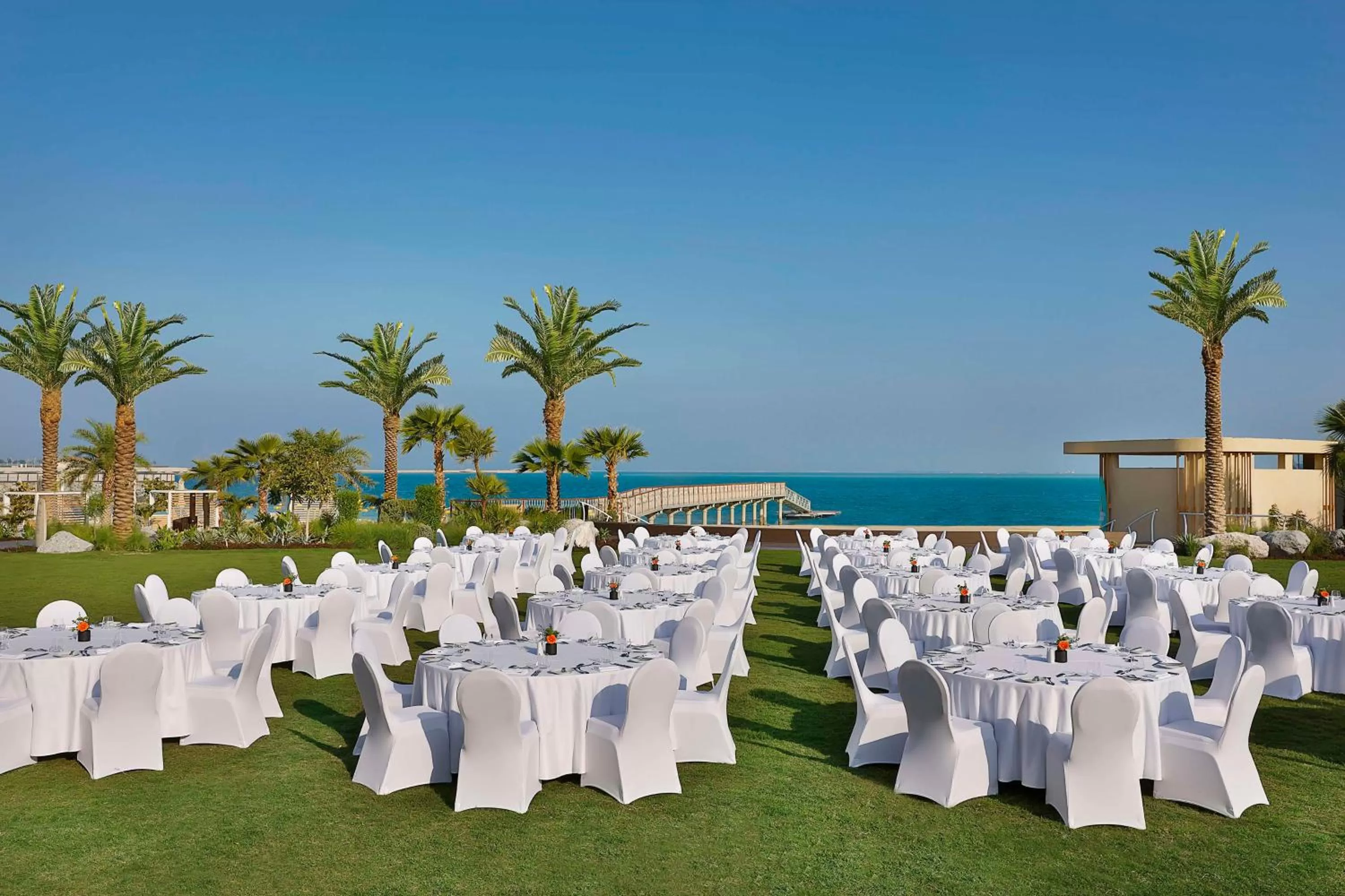Garden in Waldorf Astoria Doha Lusail