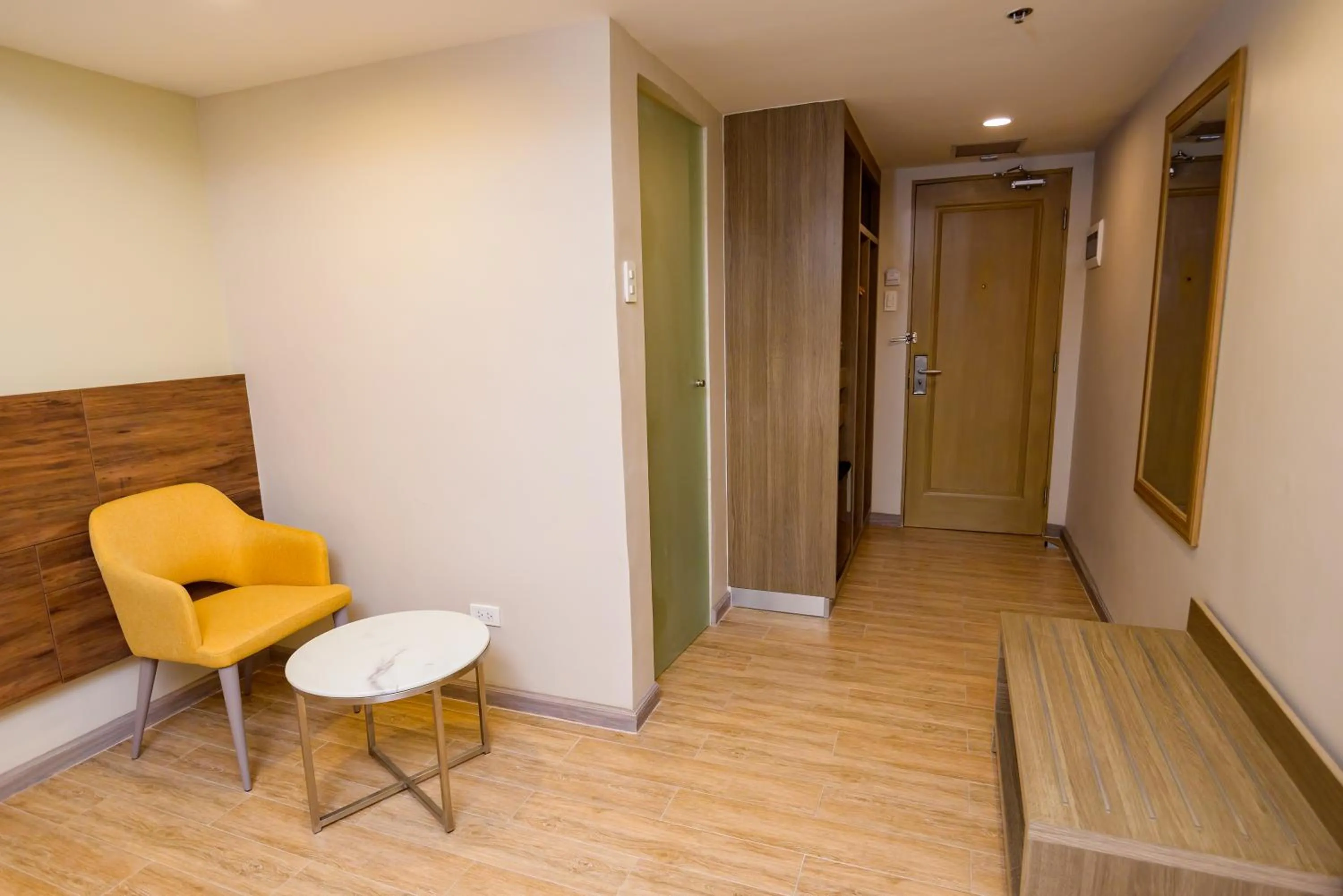 SureStay Plus by Best Western Cebu City