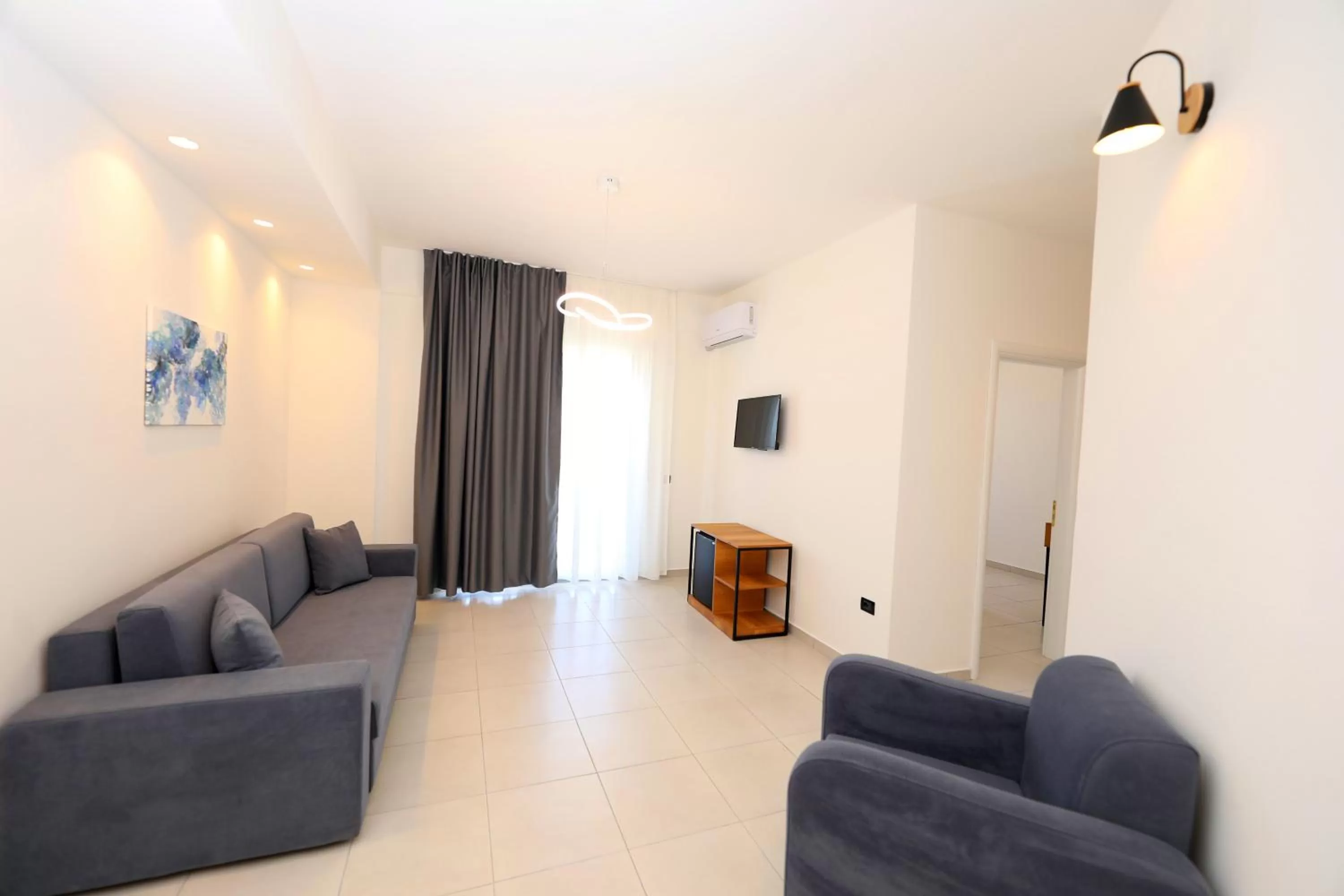 TV and multimedia in Maor Hotel