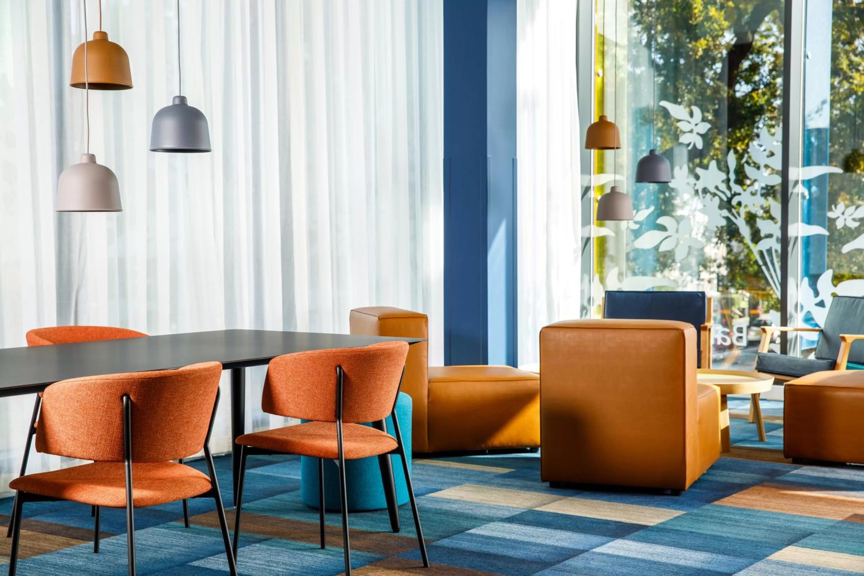 Restaurant/places to eat in ibis budget London Heathrow Central