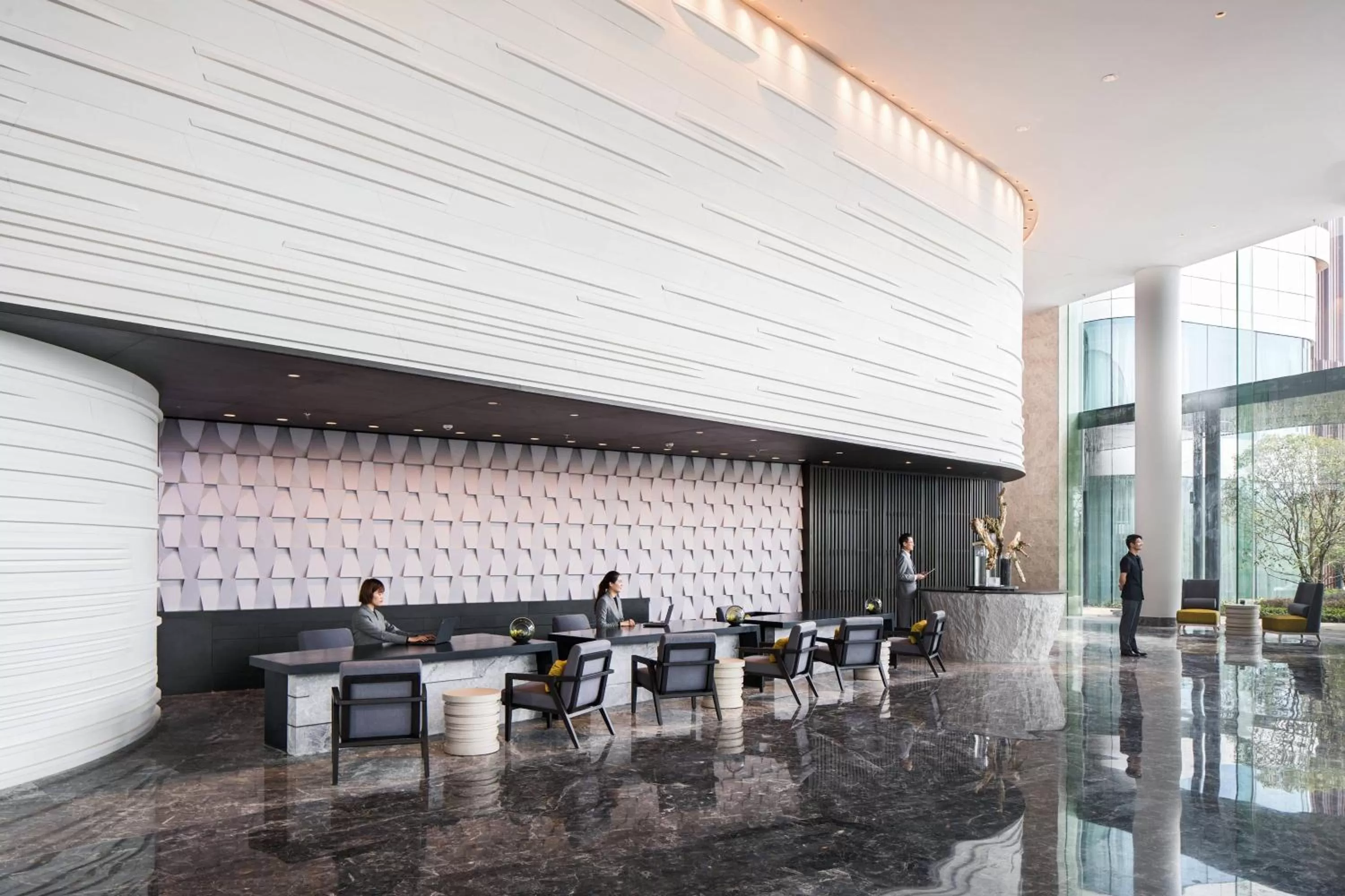 Lobby or reception in Renaissance Suzhou Taihu Lake Hotel