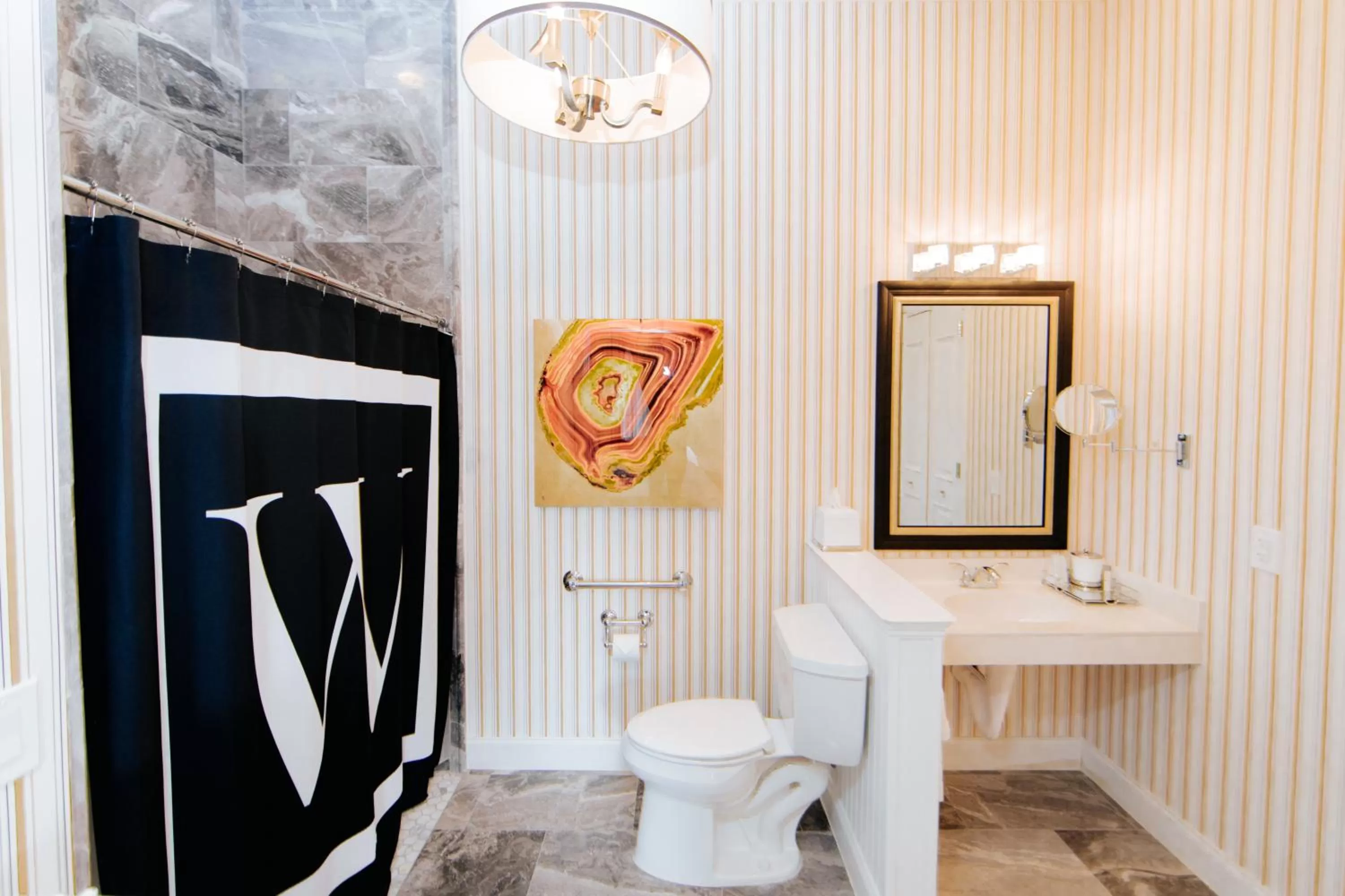 Bathroom in The William Boerne