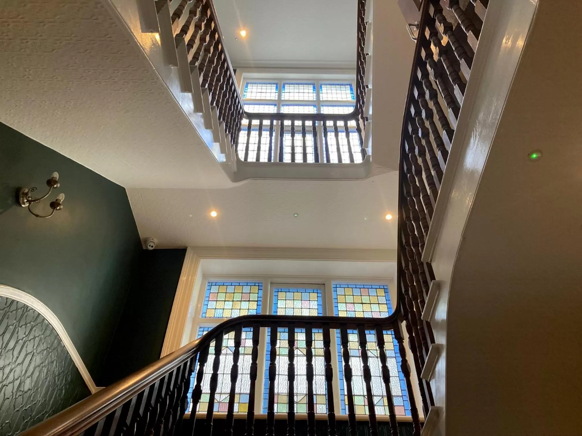 Property building in 15 Grosvenor