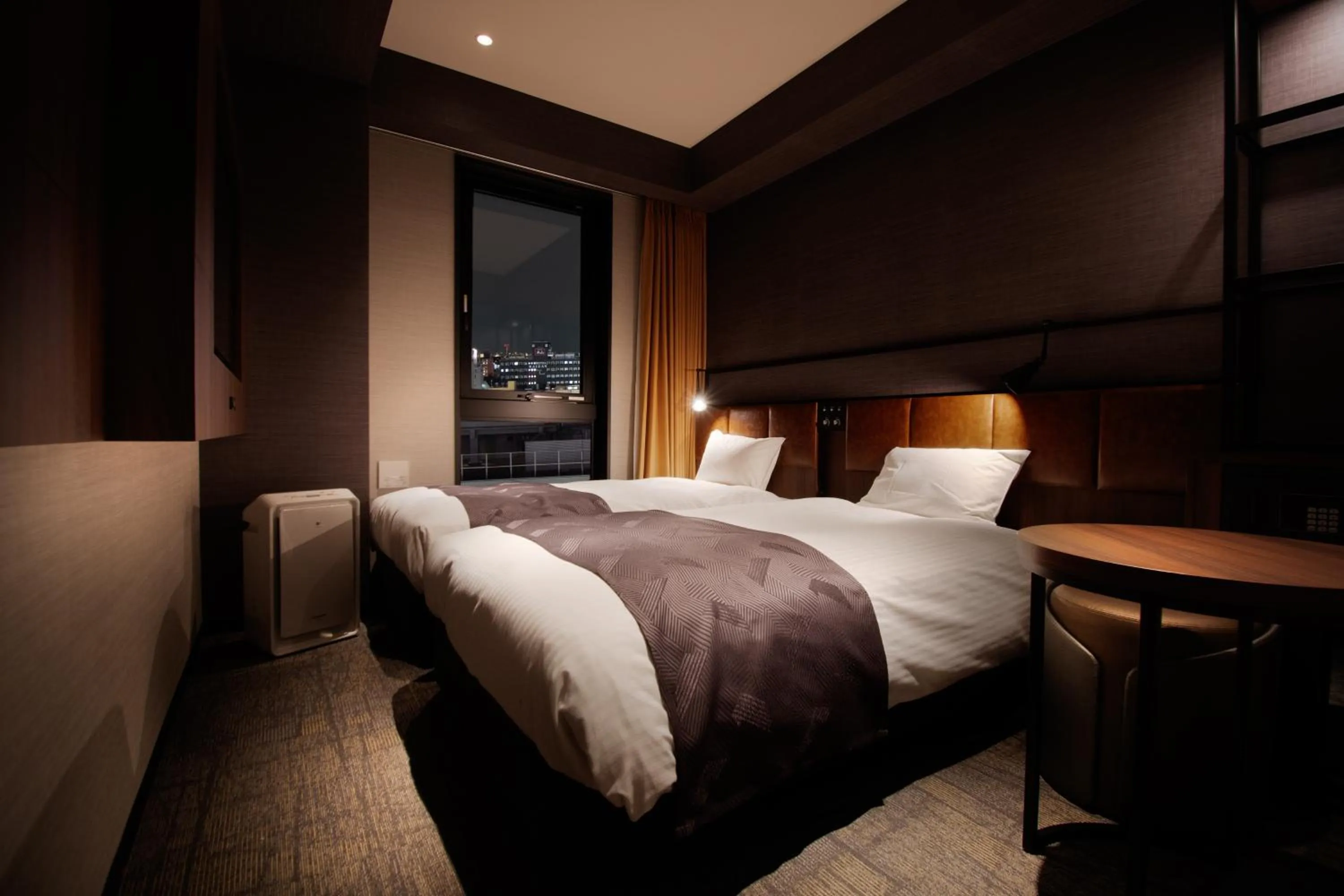 Standard Twin Room in Joytel Hotel Shinsekai Sakaisujidori