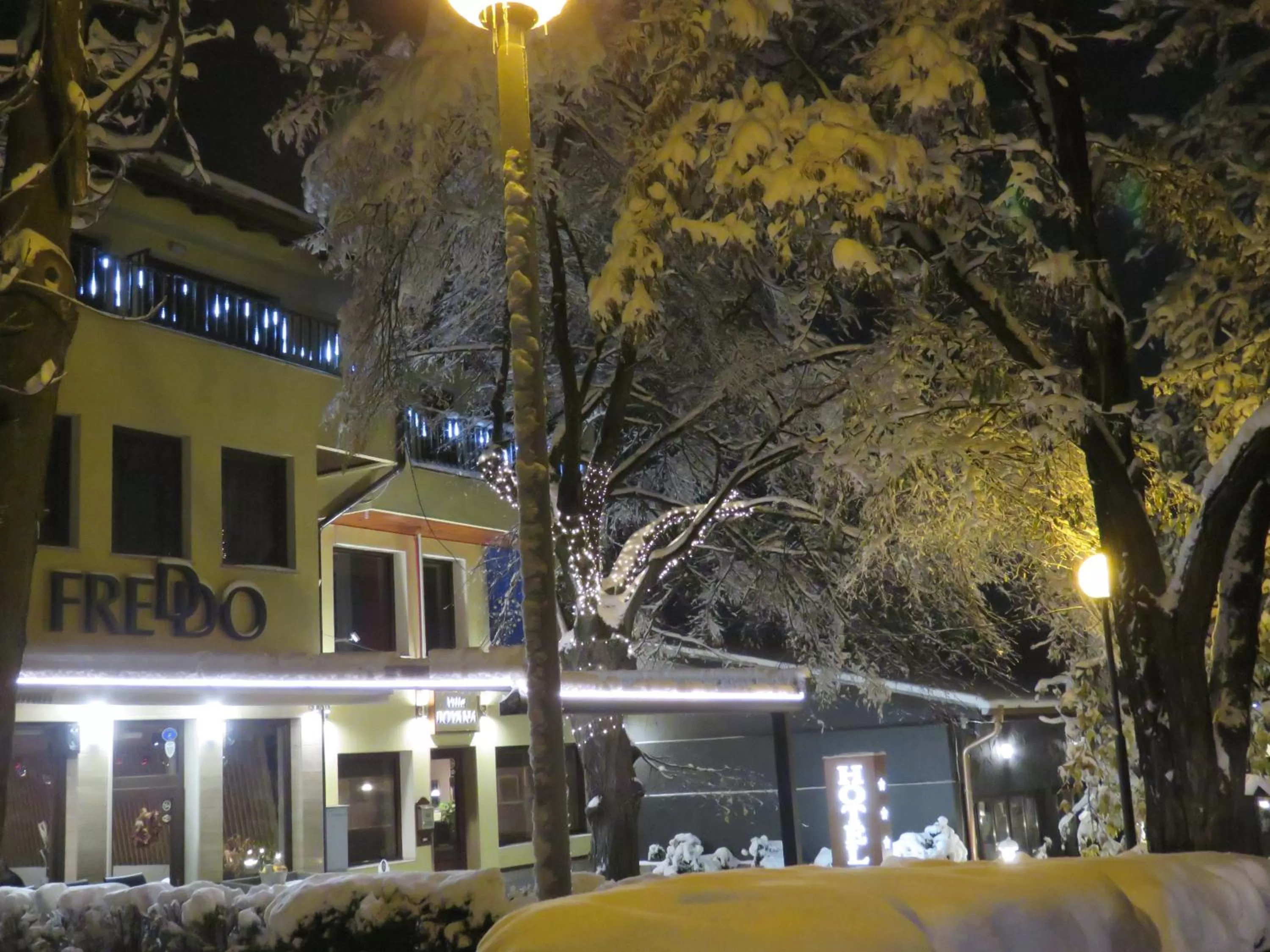Winter in Hotel Villa Boyana - Free Parking