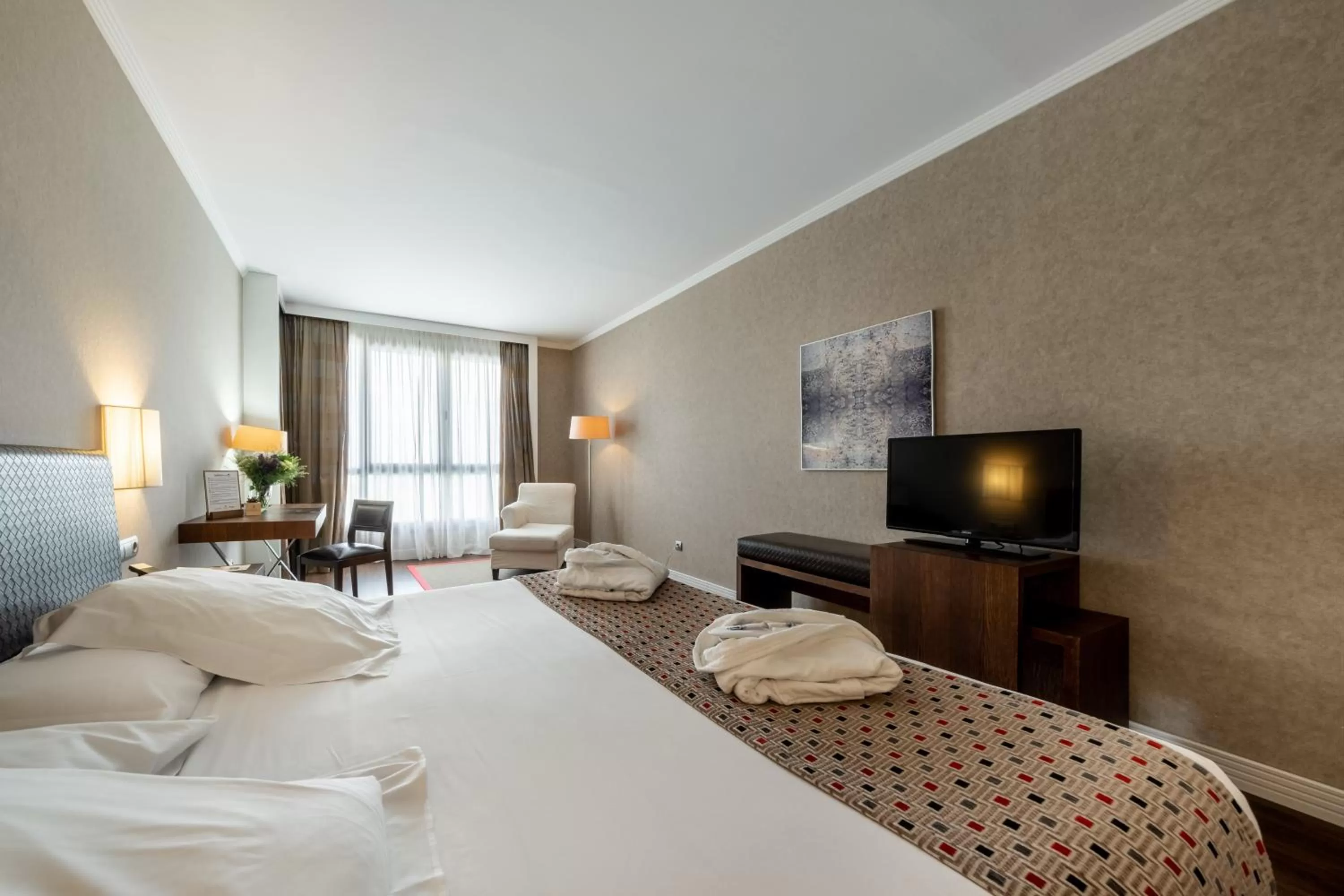 Photo of the whole room, Bed in Castilla Termal Olmedo