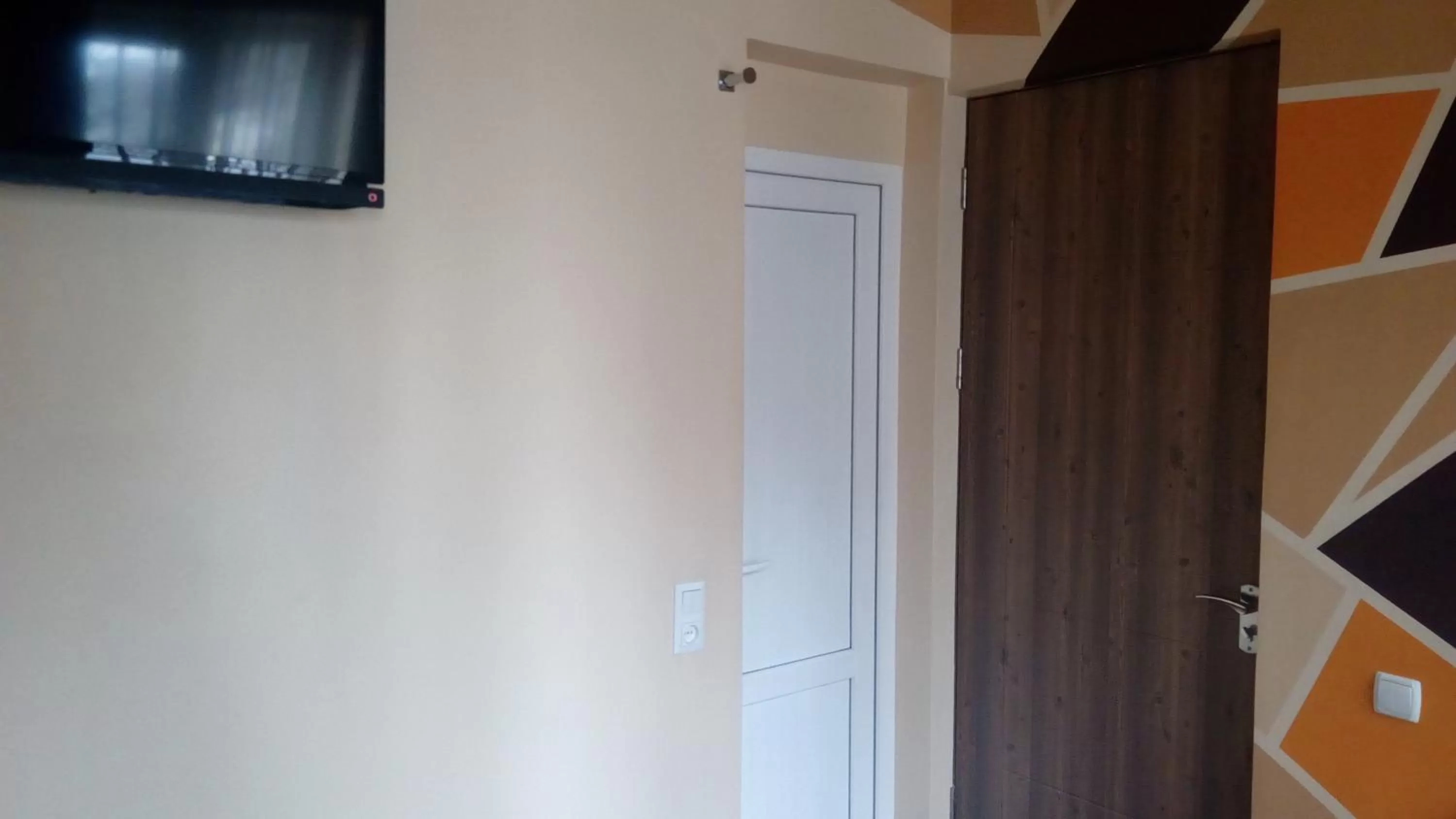 TV and multimedia in Hotel Isani