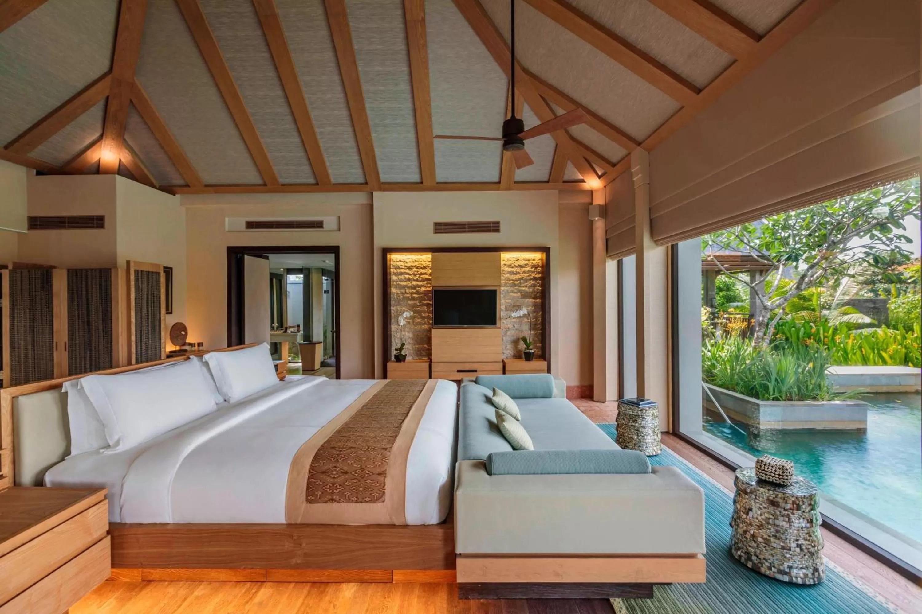 Bedroom, Bed in The Ritz-Carlton Bali