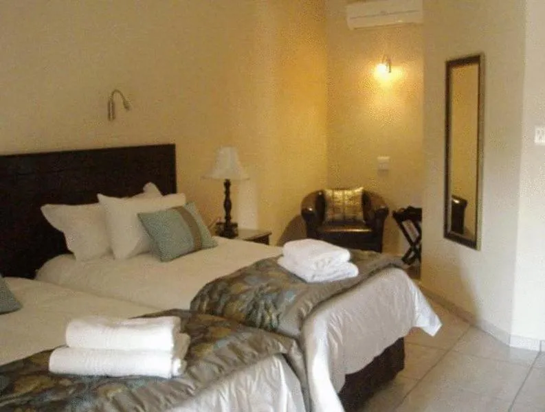 Photo of the whole room, Bed in Goodey's Guesthouse