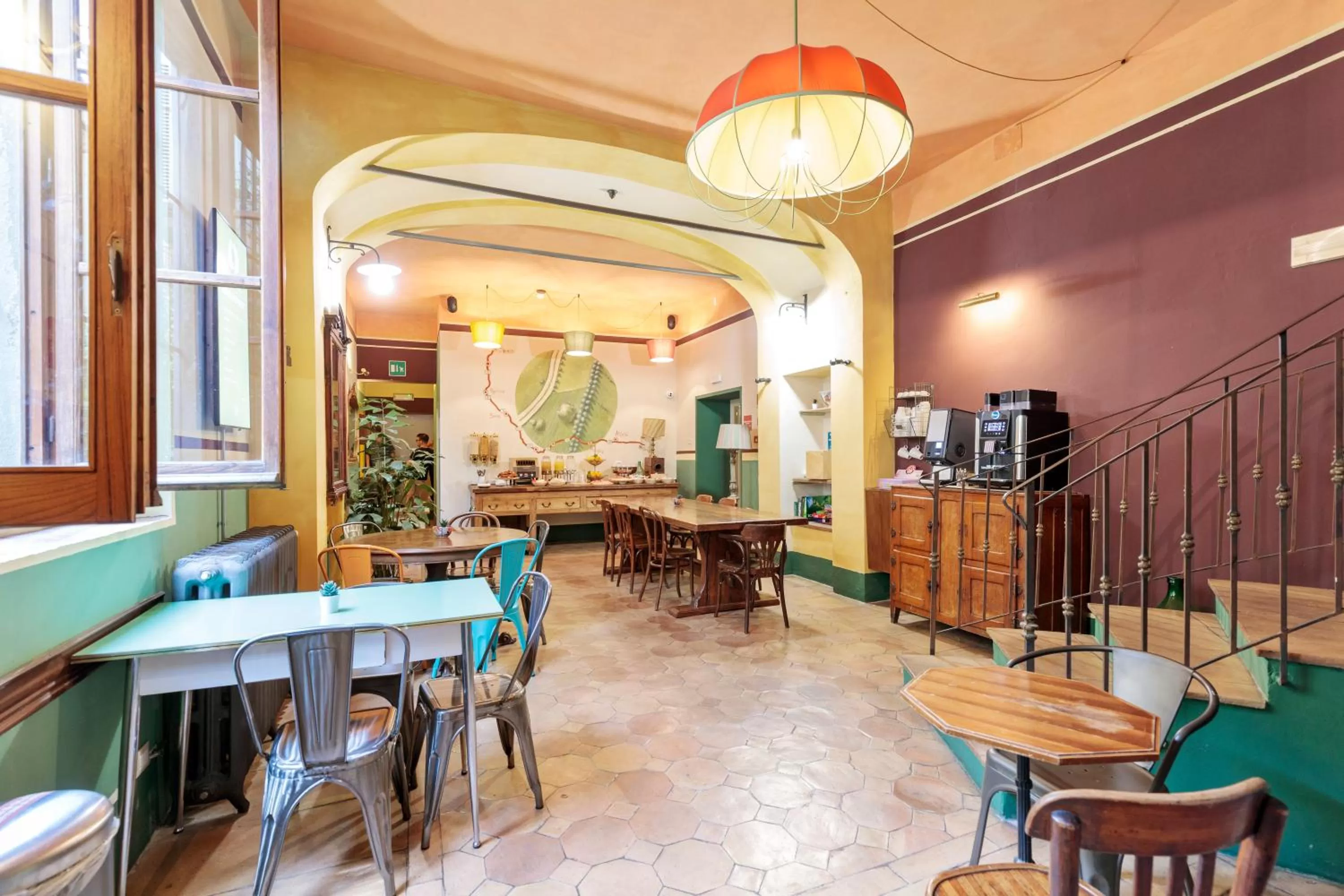 Lounge or bar, Restaurant/Places to Eat in Hotel Azzi