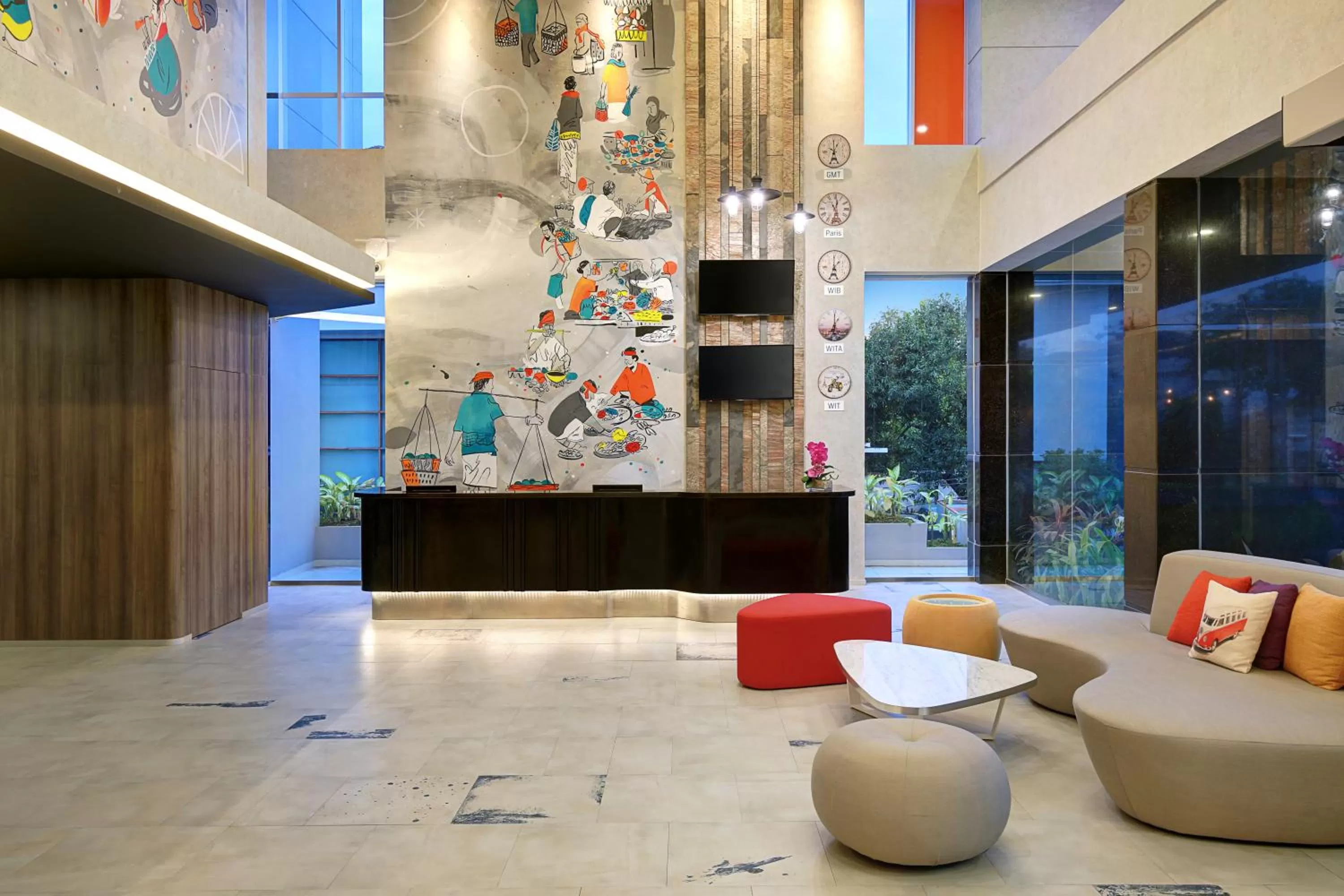 Lobby or reception in Ibis Styles Makassar Sam Ratulangi
