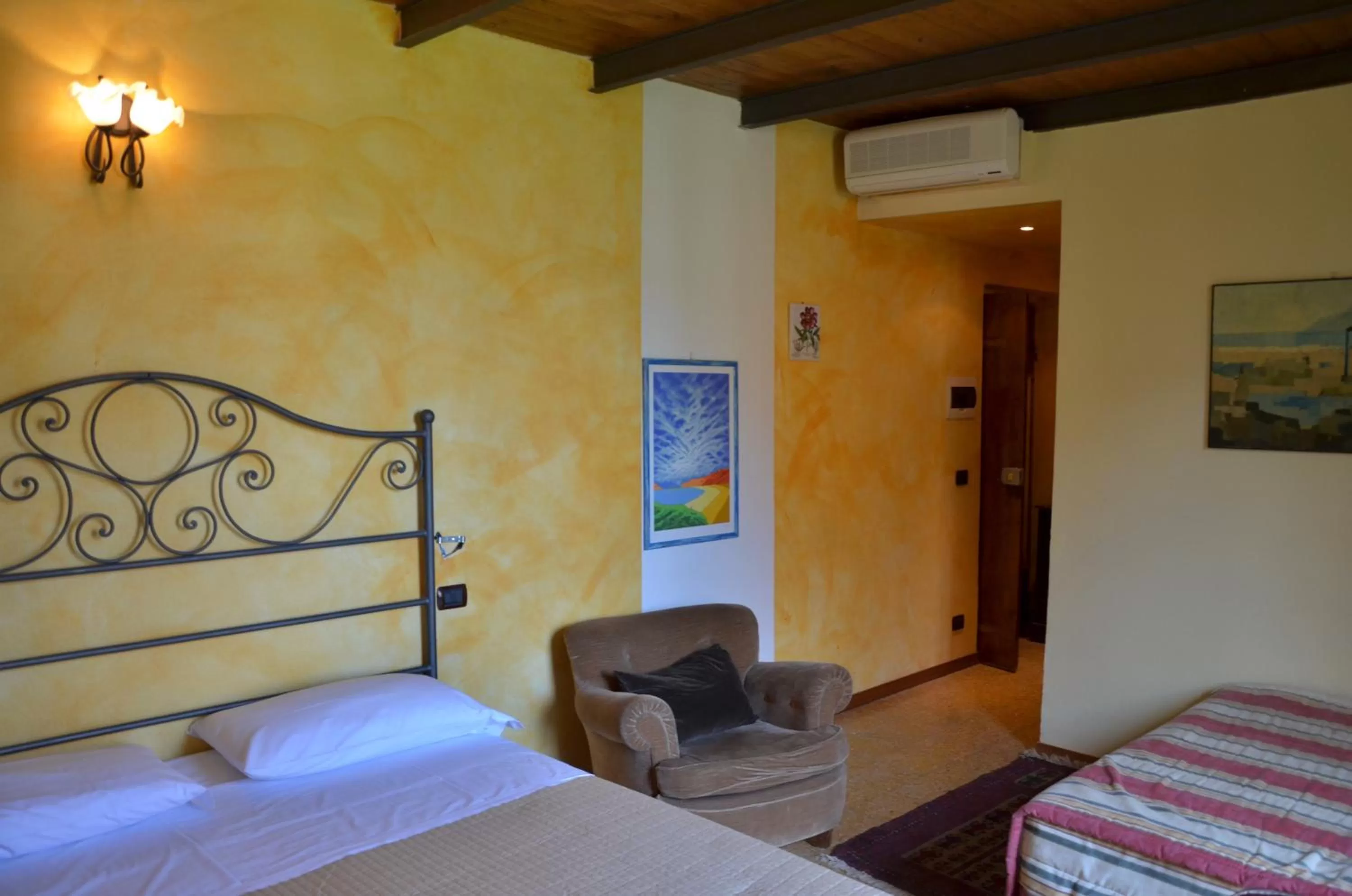 Seating area, Bed in Locanda Dal Moccia