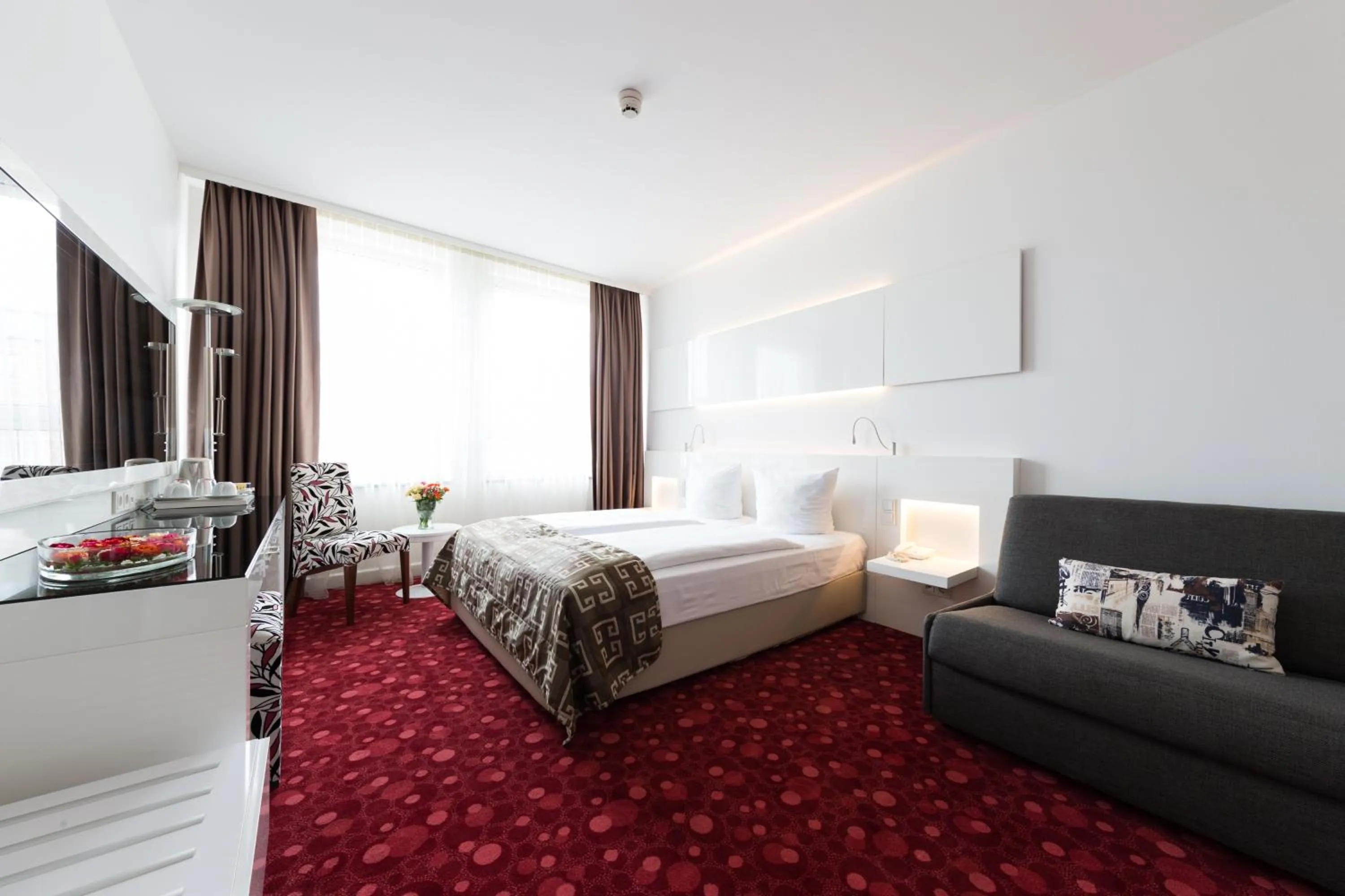 Photo of the whole room, Bed in Hotel Bayer's