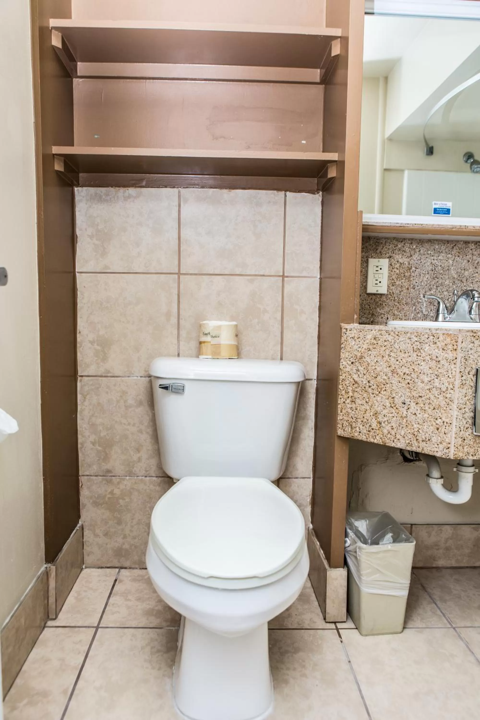Bathroom in Pelican Inn