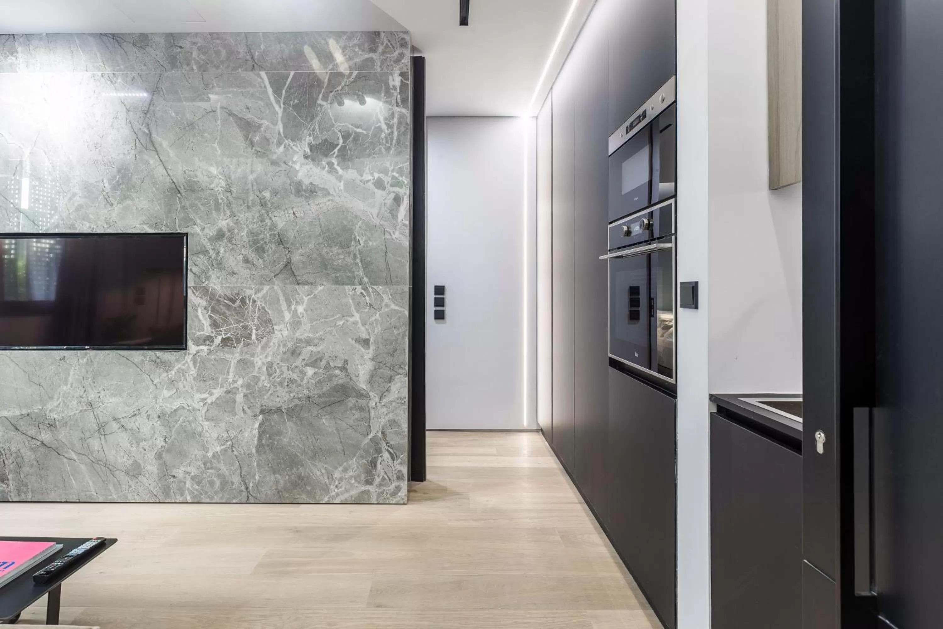 TV and multimedia in The Duke Boutique Suites