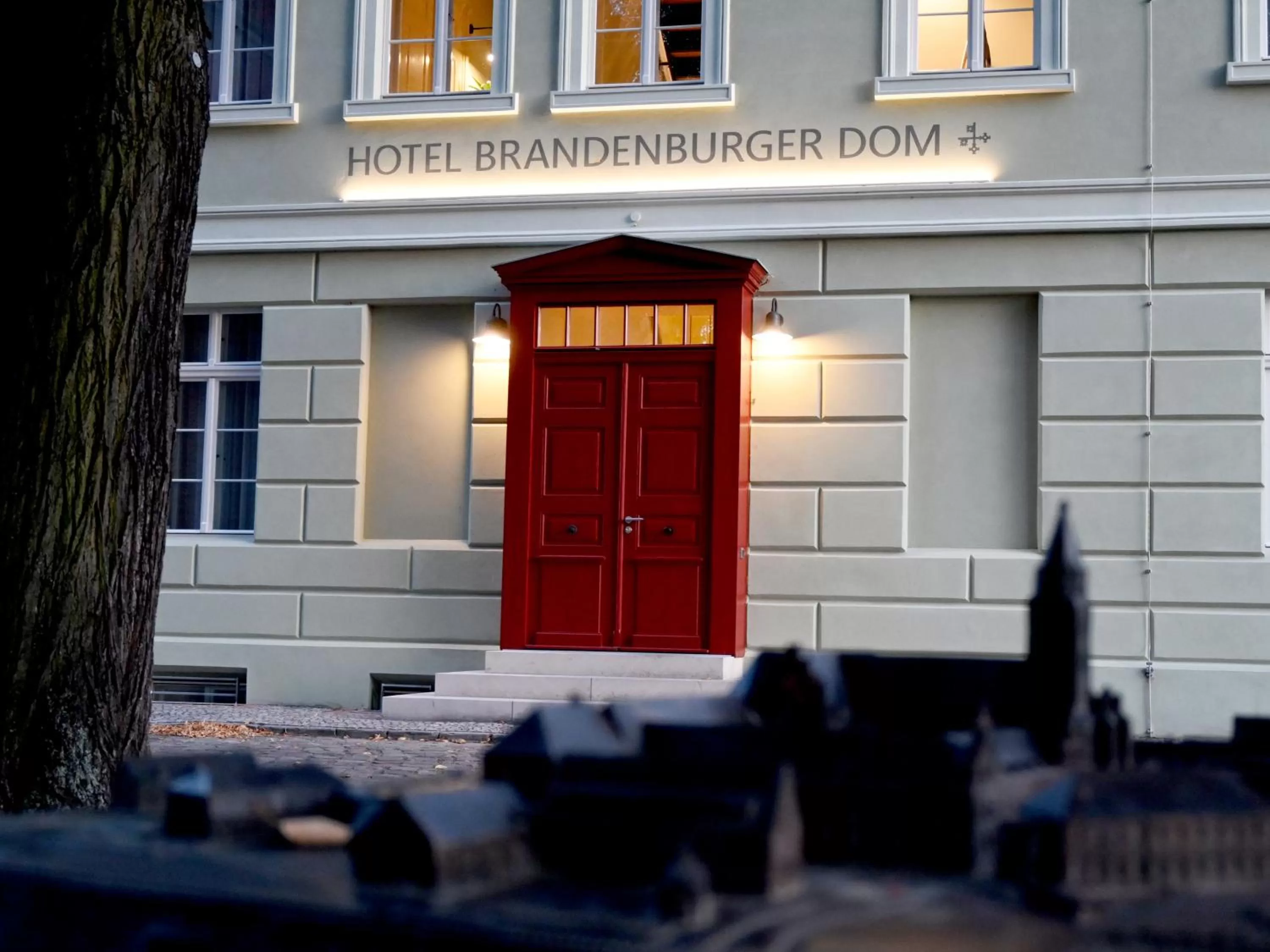 Facade/entrance in Hotel Brandenburger Dom