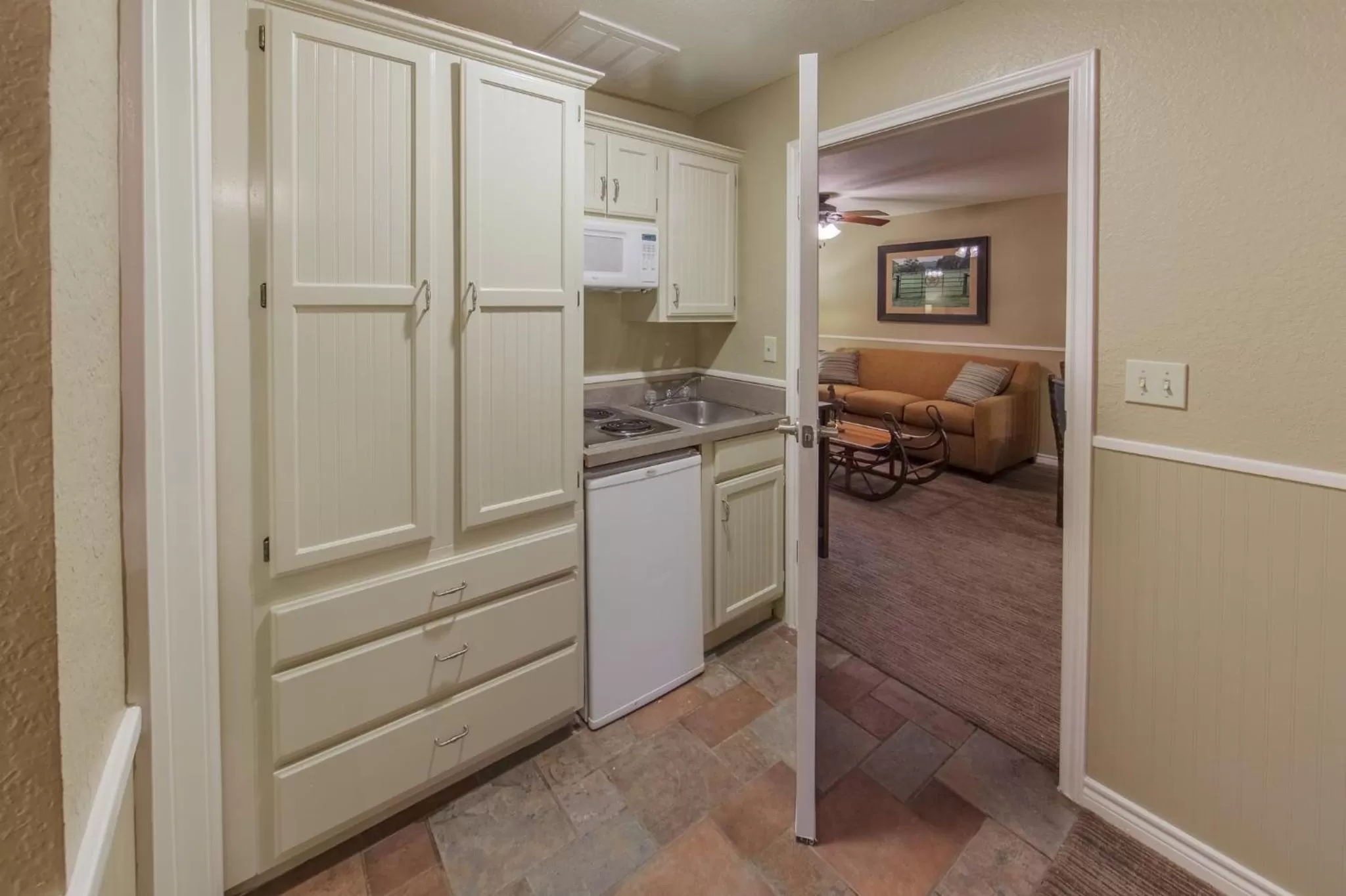 Photo of the whole room in Holiday Inn Club Vacations Villages Resort at Lake Palestine