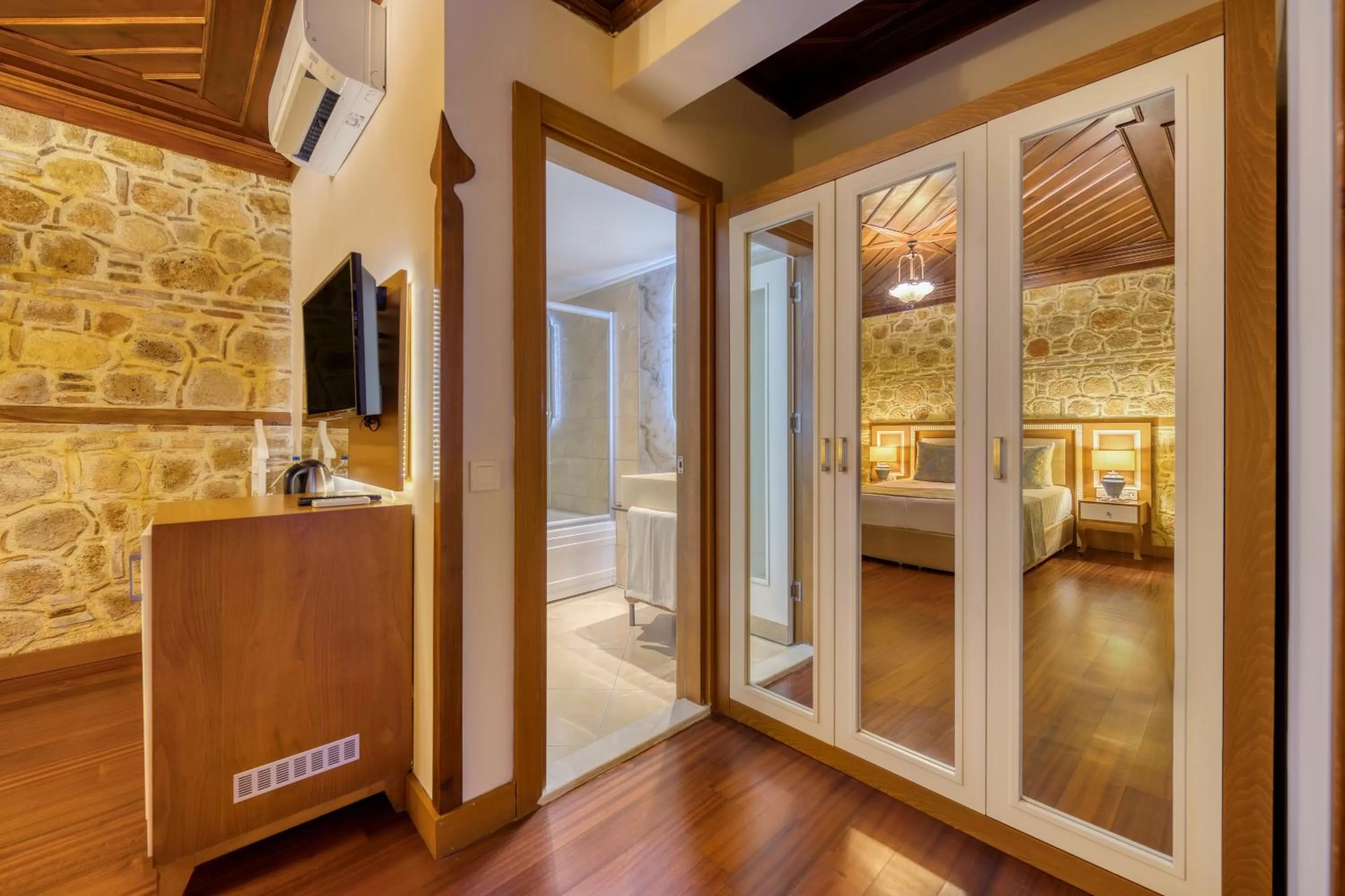 Garden in Dogan Hotel