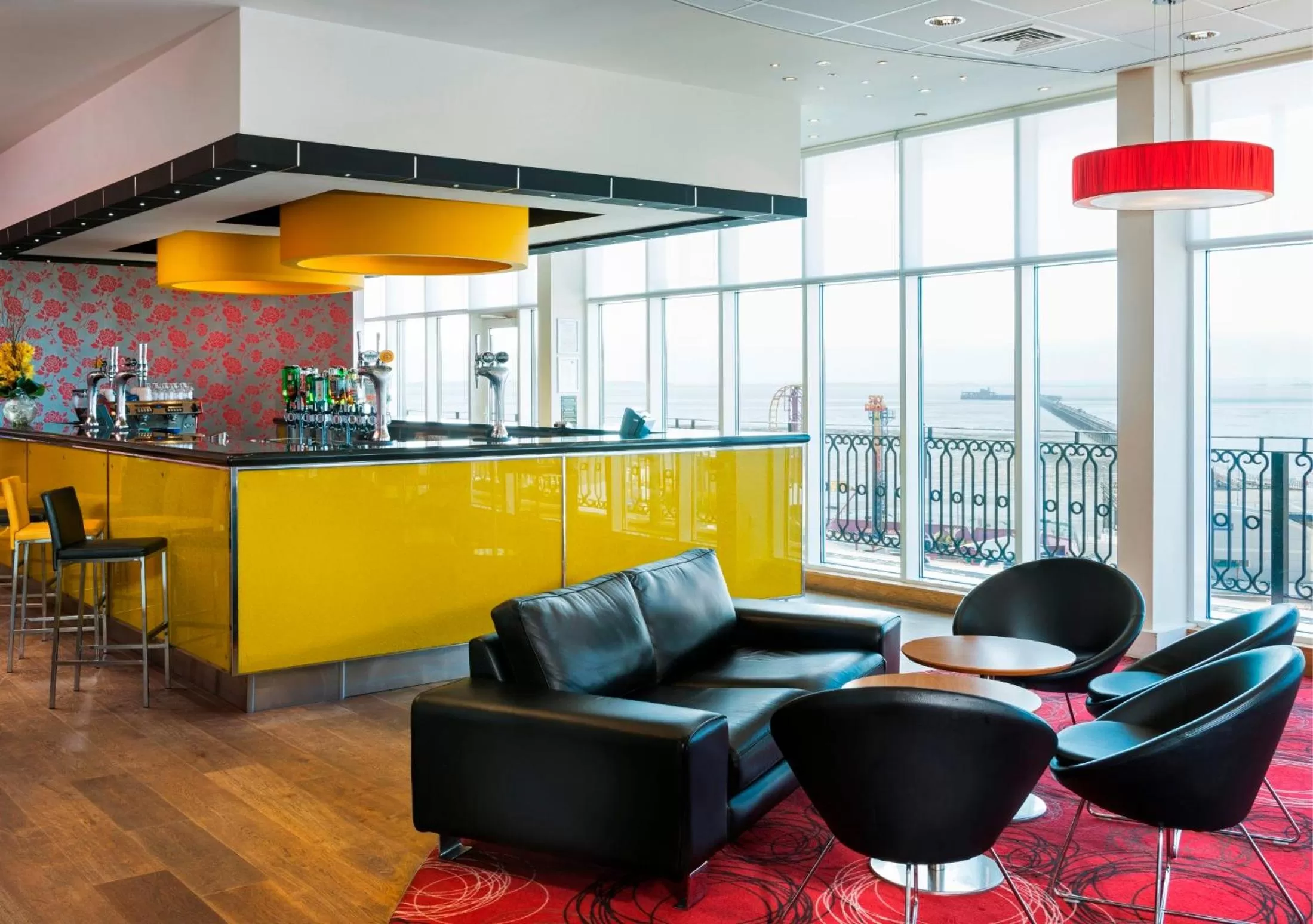 Lounge or bar in Park Inn by Radisson Palace