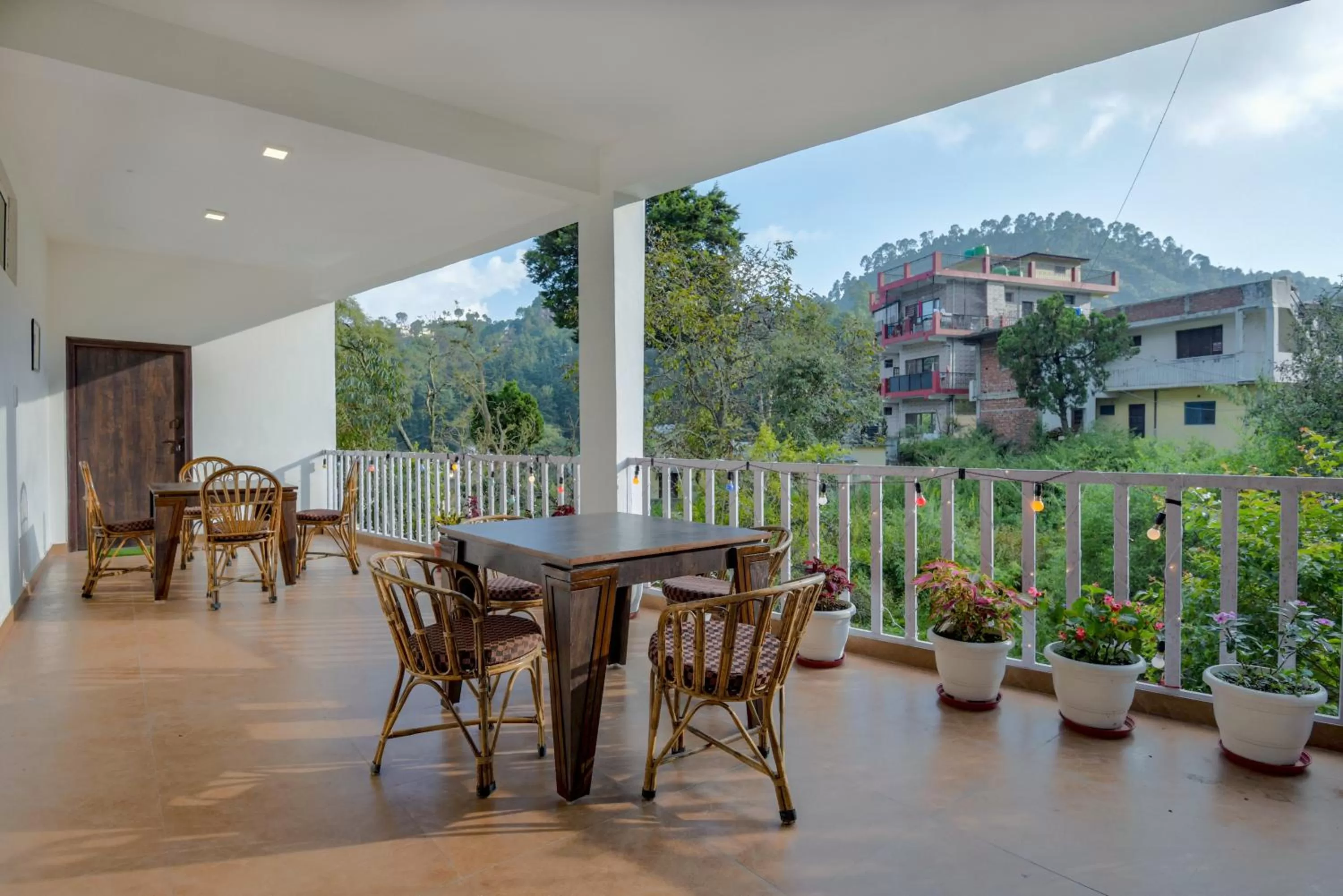 Restaurant/places to eat in Hotel Vista Bhowali, Nainital - Vegetarian