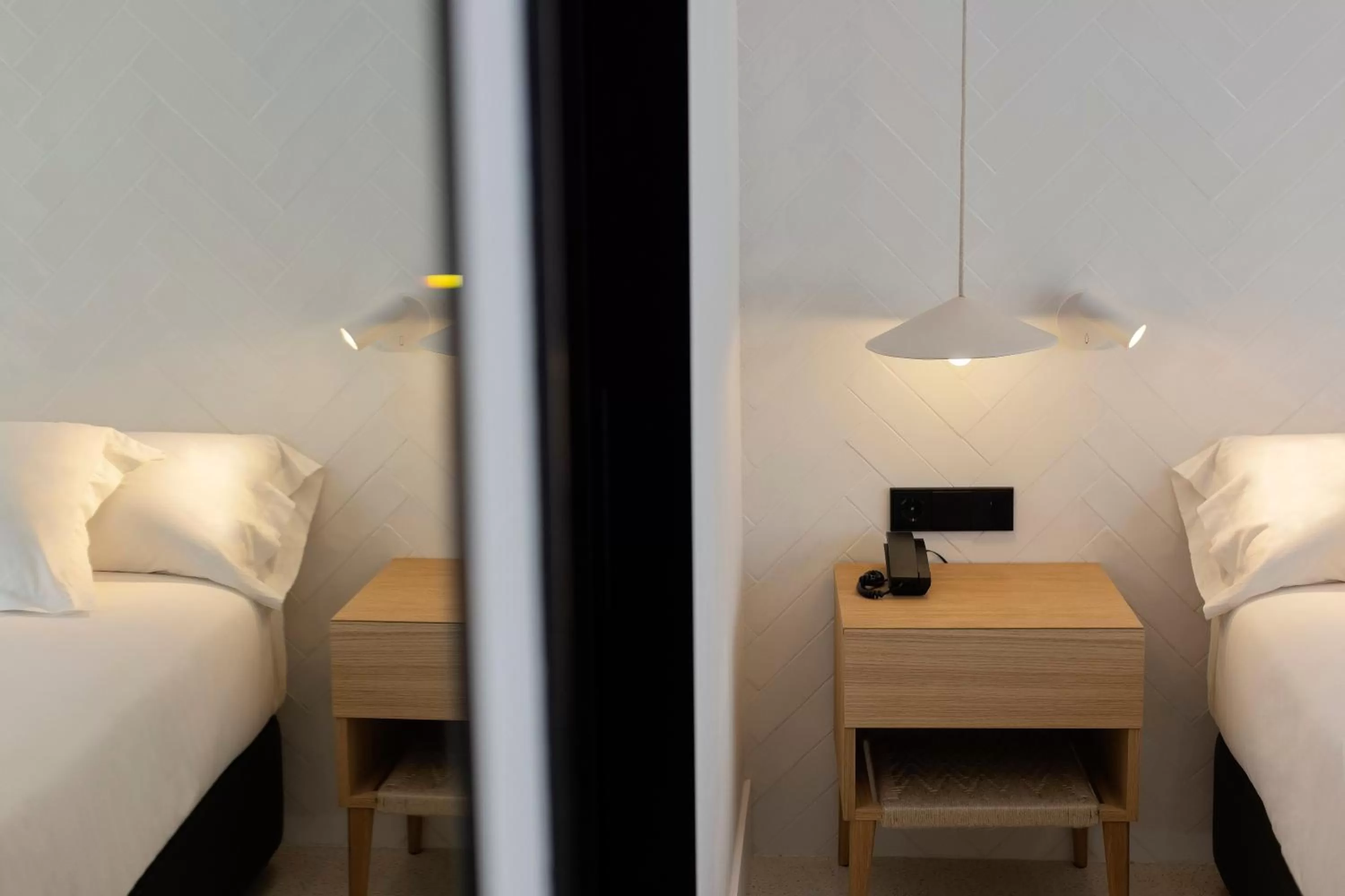 Decorative detail, Bed in HM Palma Blanc