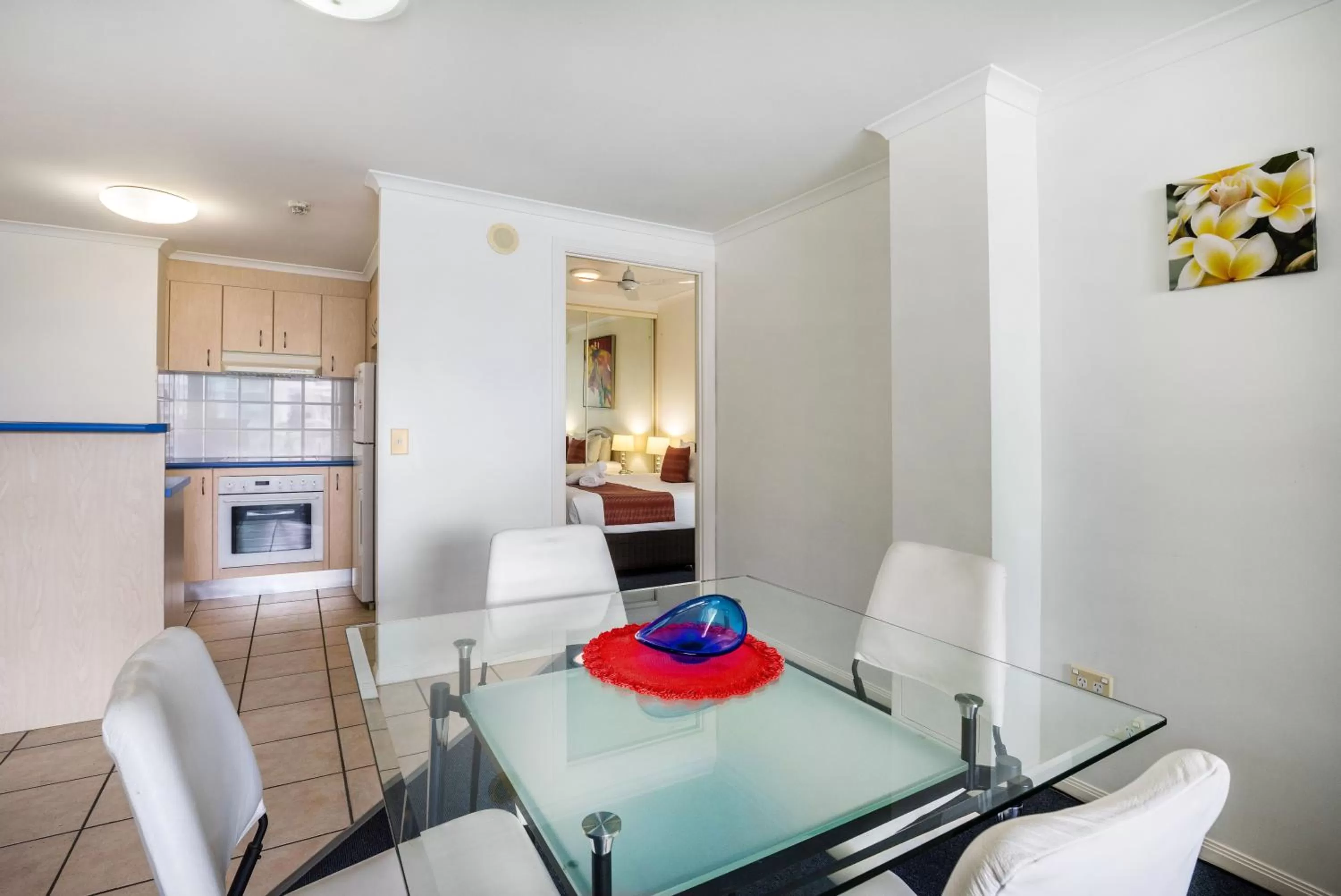 Dining area in Alexandra on the Pacific