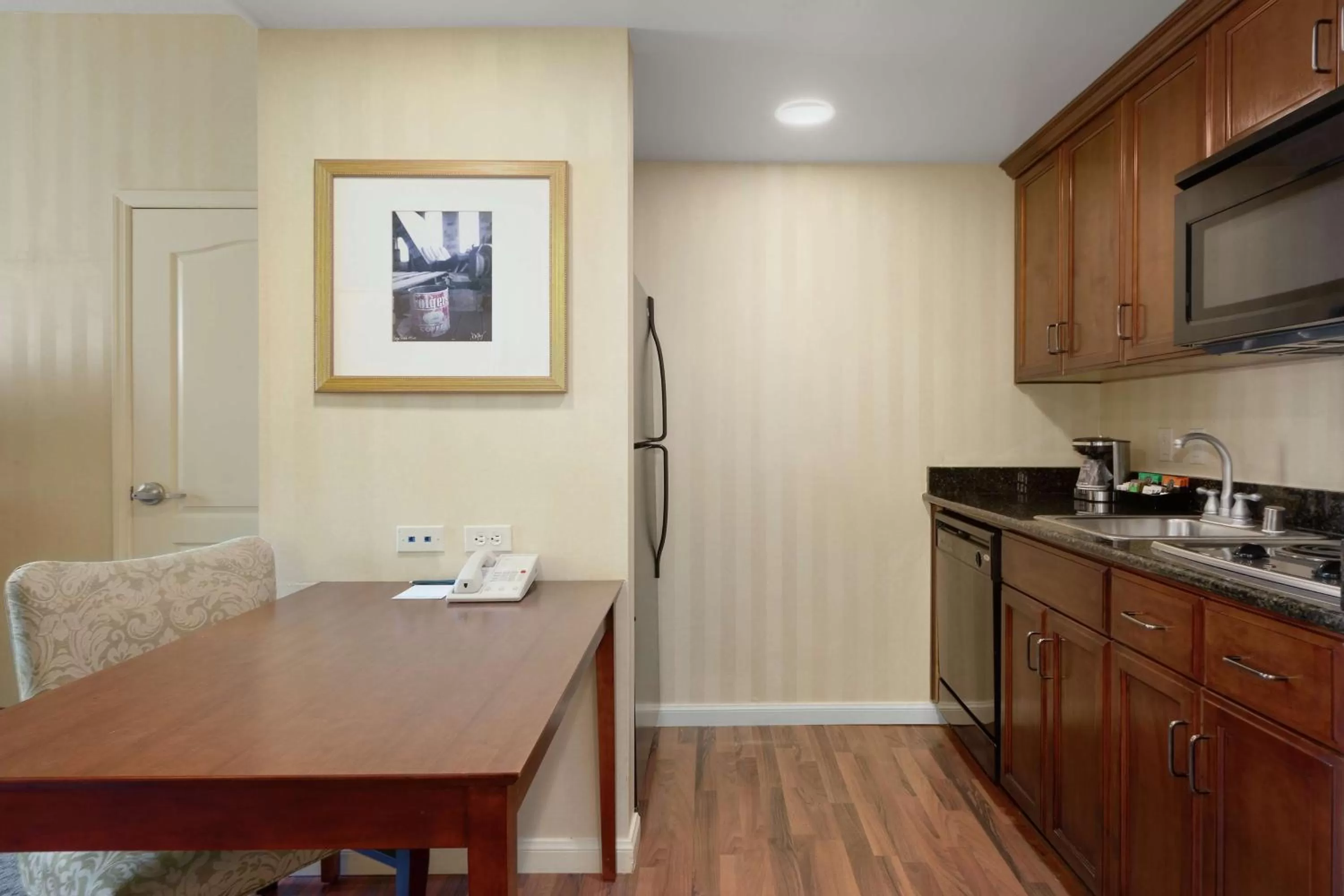 Bedroom in Homewood Suites by Hilton Sacramento Airport-Natomas