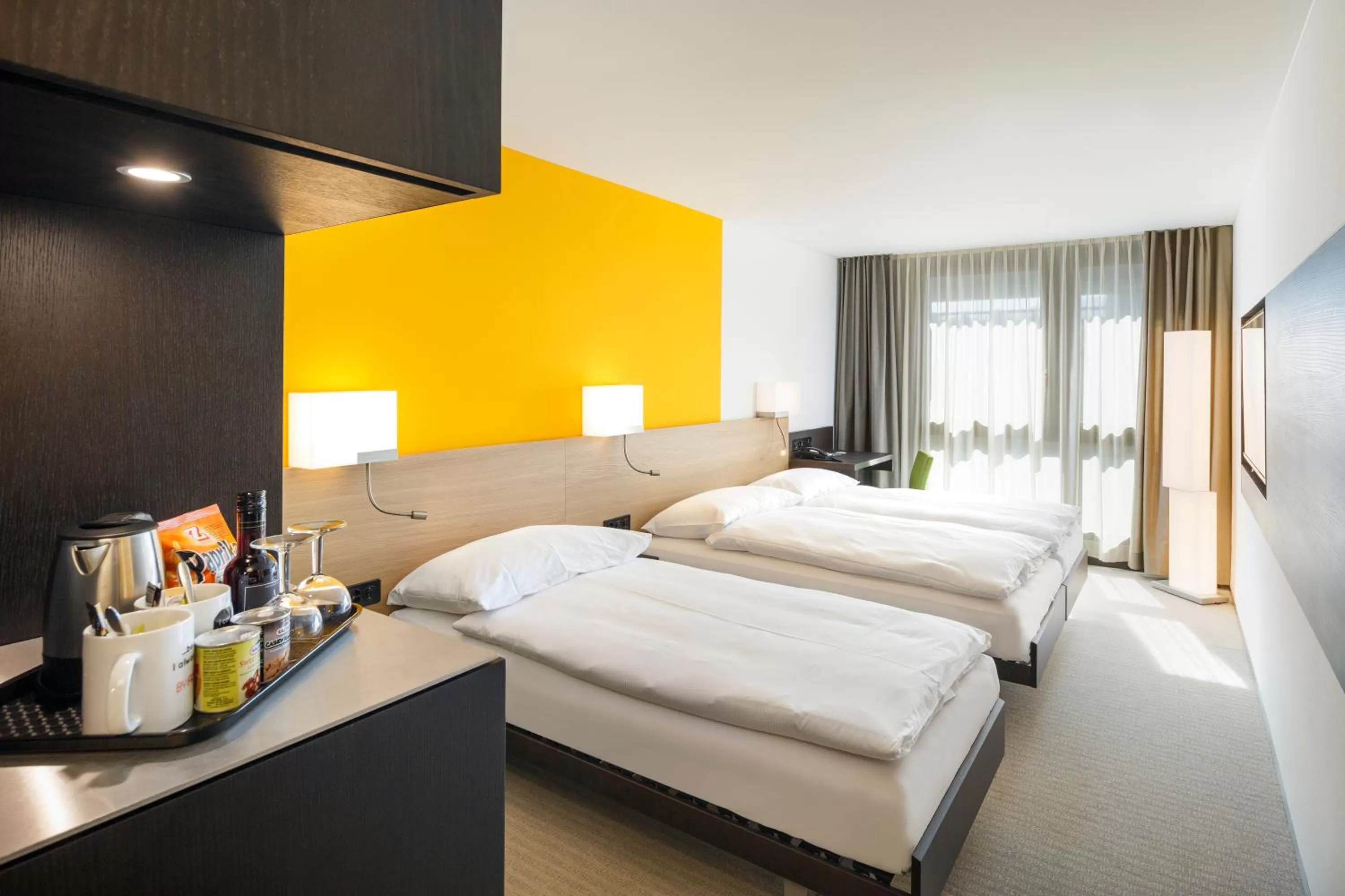 Bedroom, Bed in Züri by Fassbind