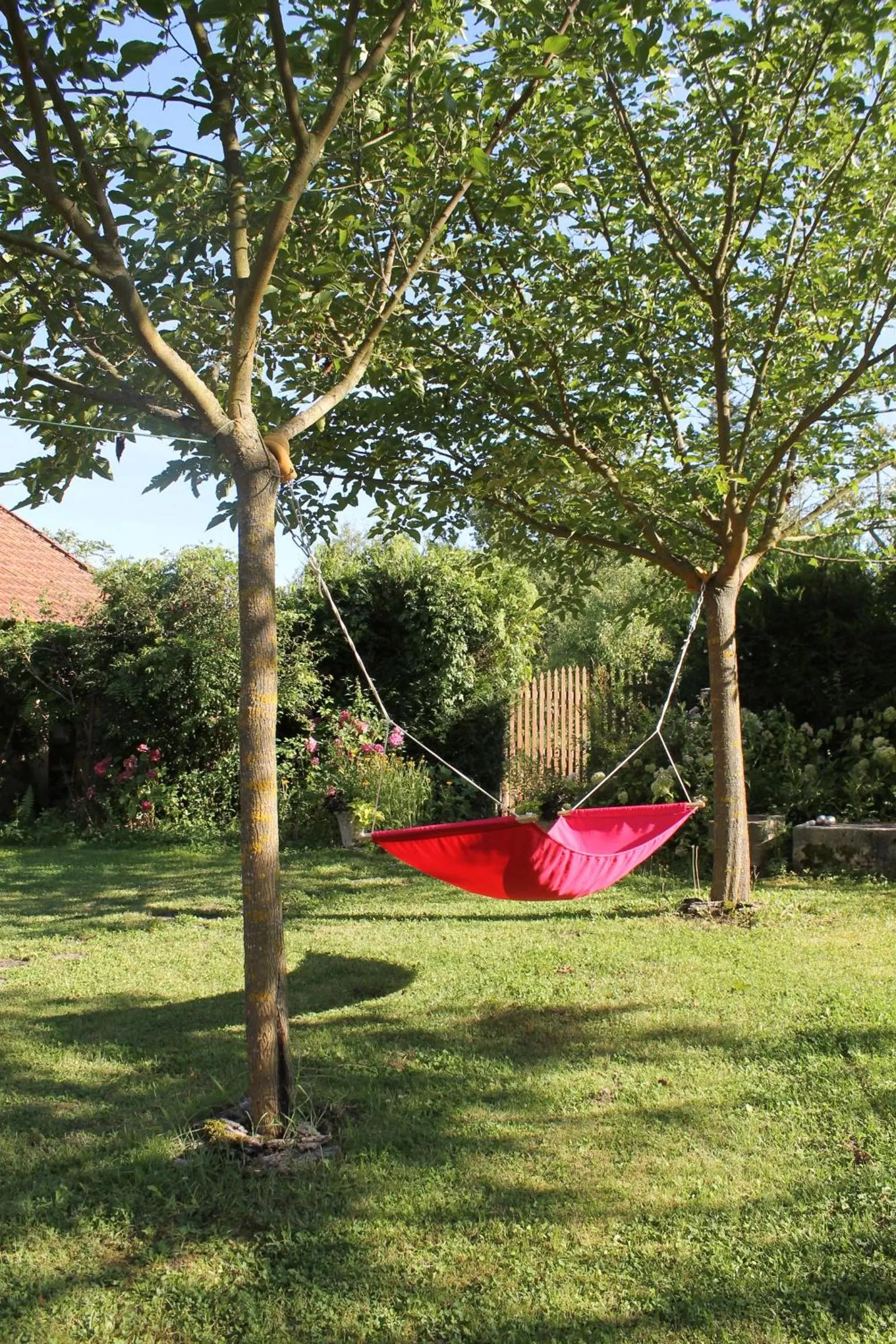 Natural landscape, Garden in Chambres d'hôtes La Distillerie B&B