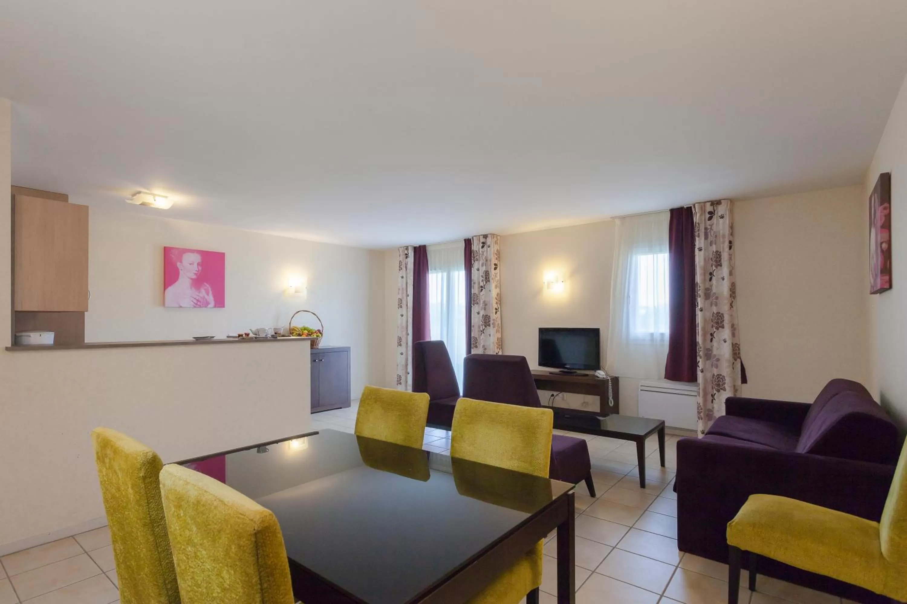 Kitchen or kitchenette in Résidence Villa Bellagio Amboise by Popinns