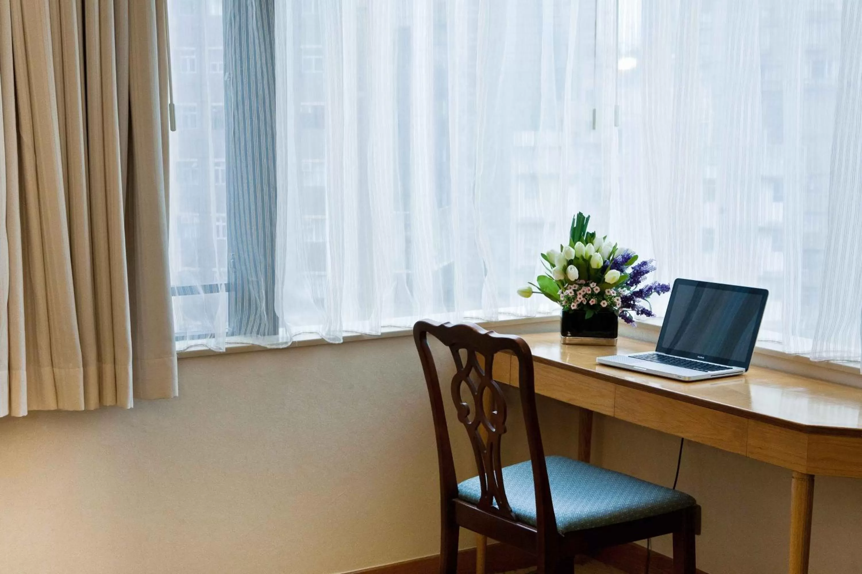 Seating area in The Kimberley Hotel