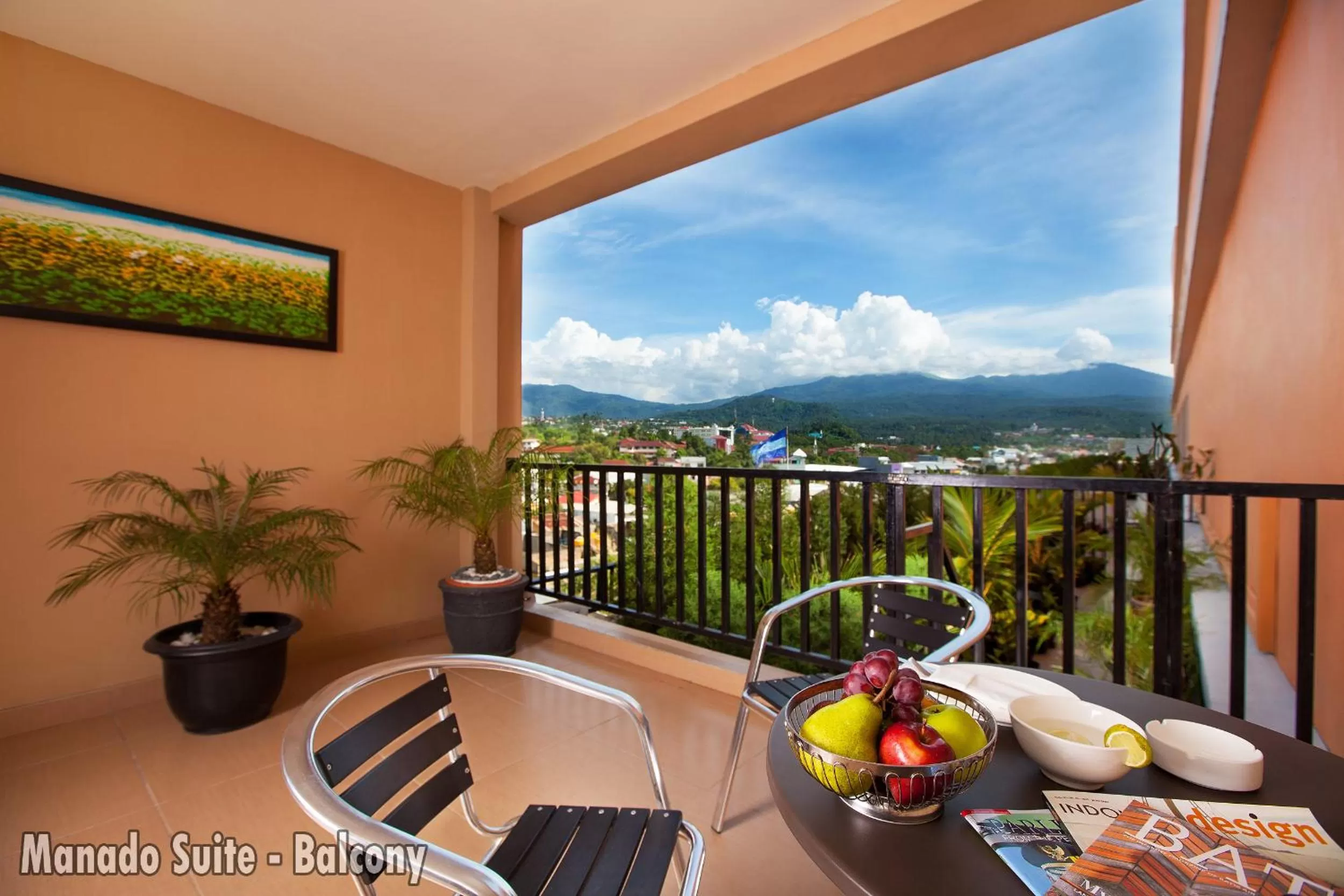 Balcony/Terrace in Lion Hotel & Plaza Manado
