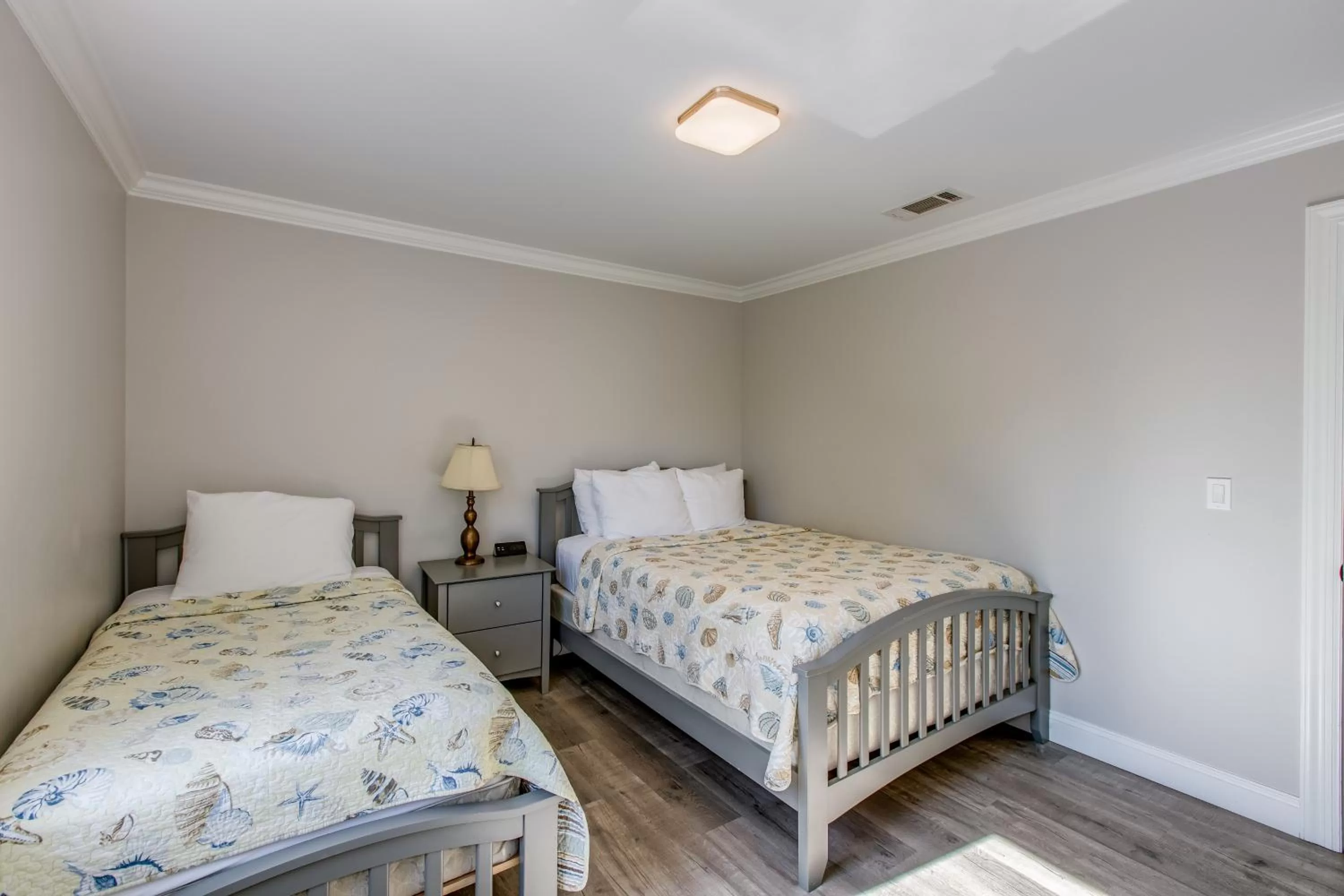 Bed in Colonial Shores Resort