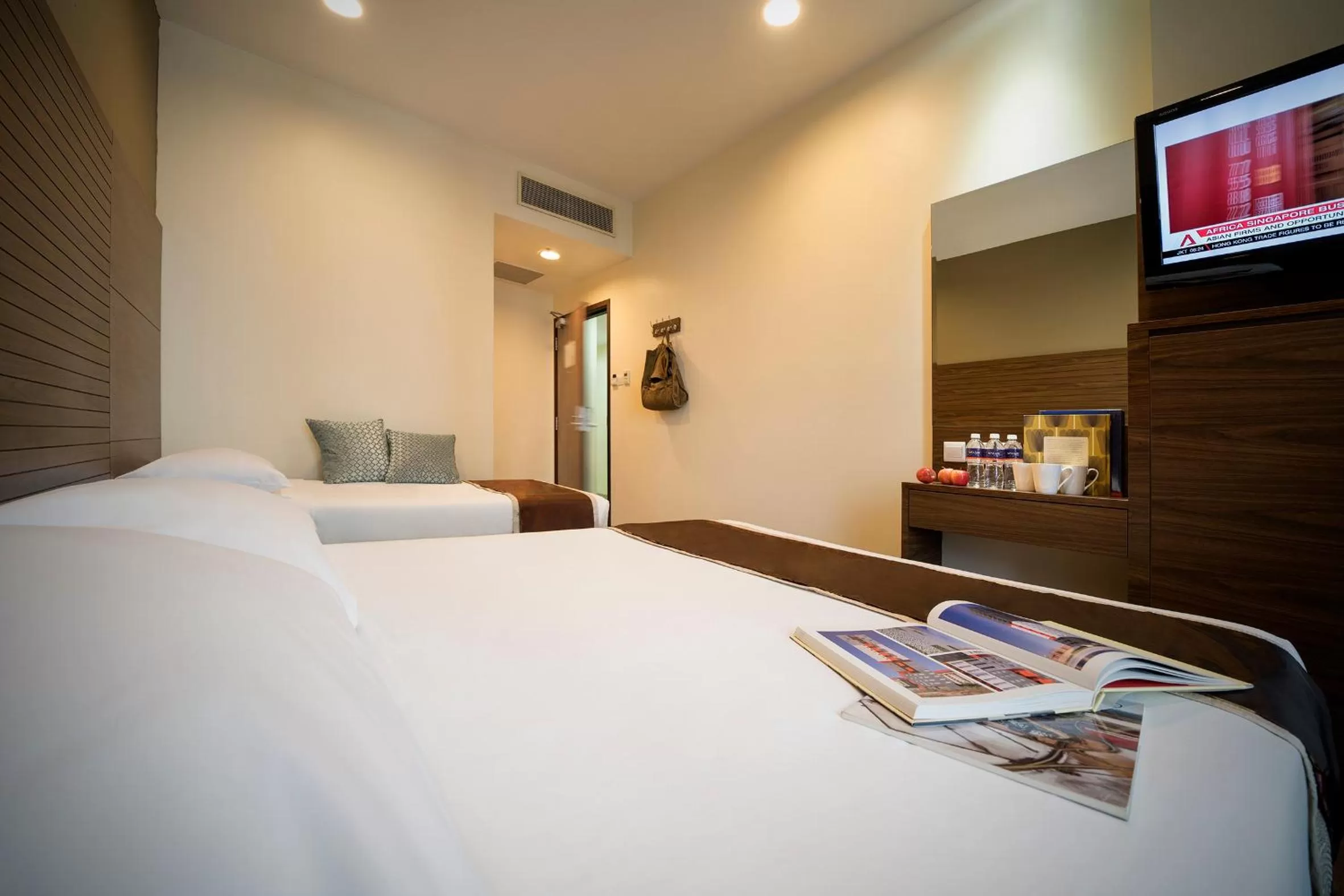 Bedroom, Bed in Value Hotel Thomson