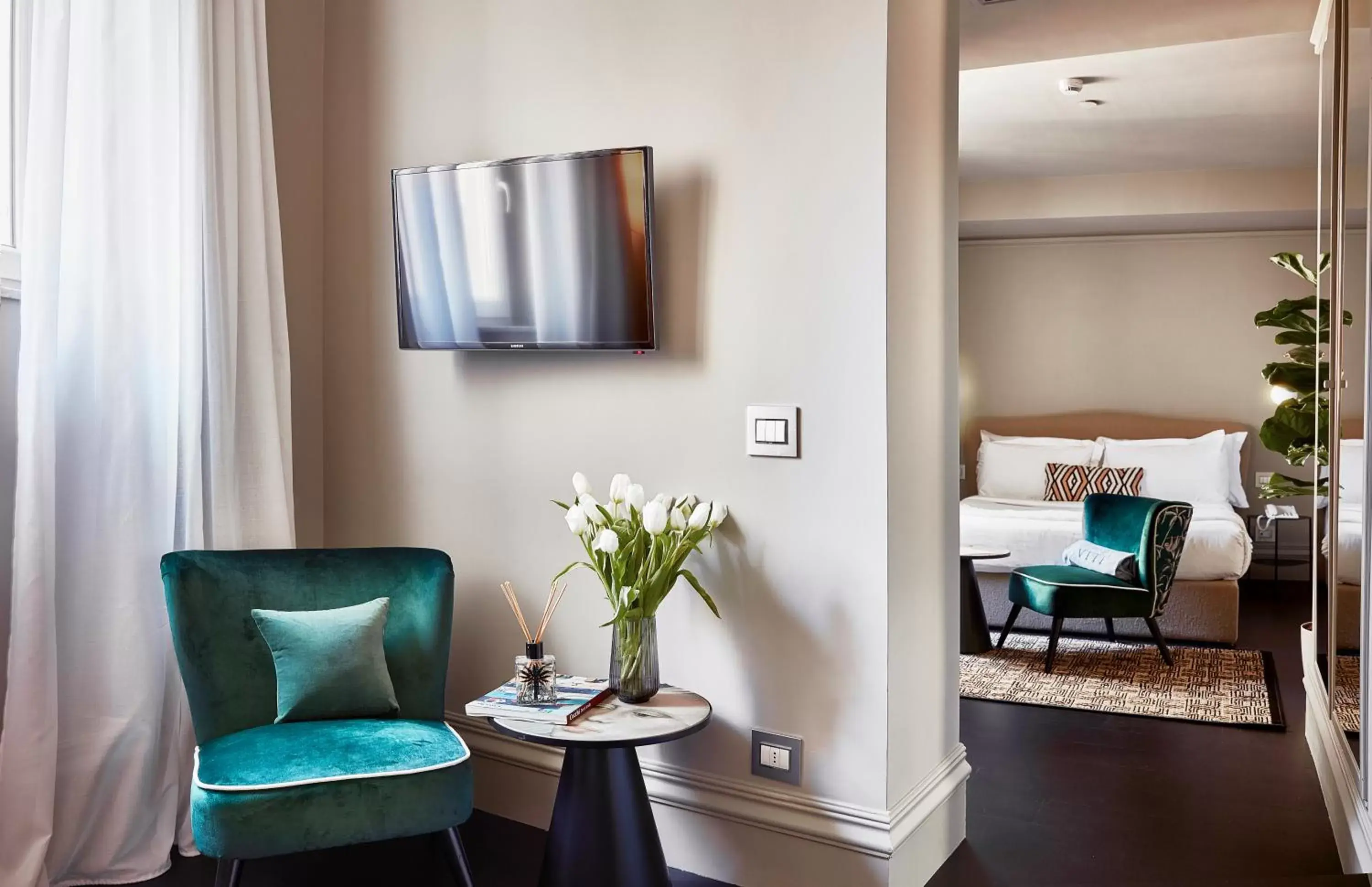 Suite in HOTEL VITE - By Naman Hotellerie Suite in HOTEL VITE - By Naman Hotellerie