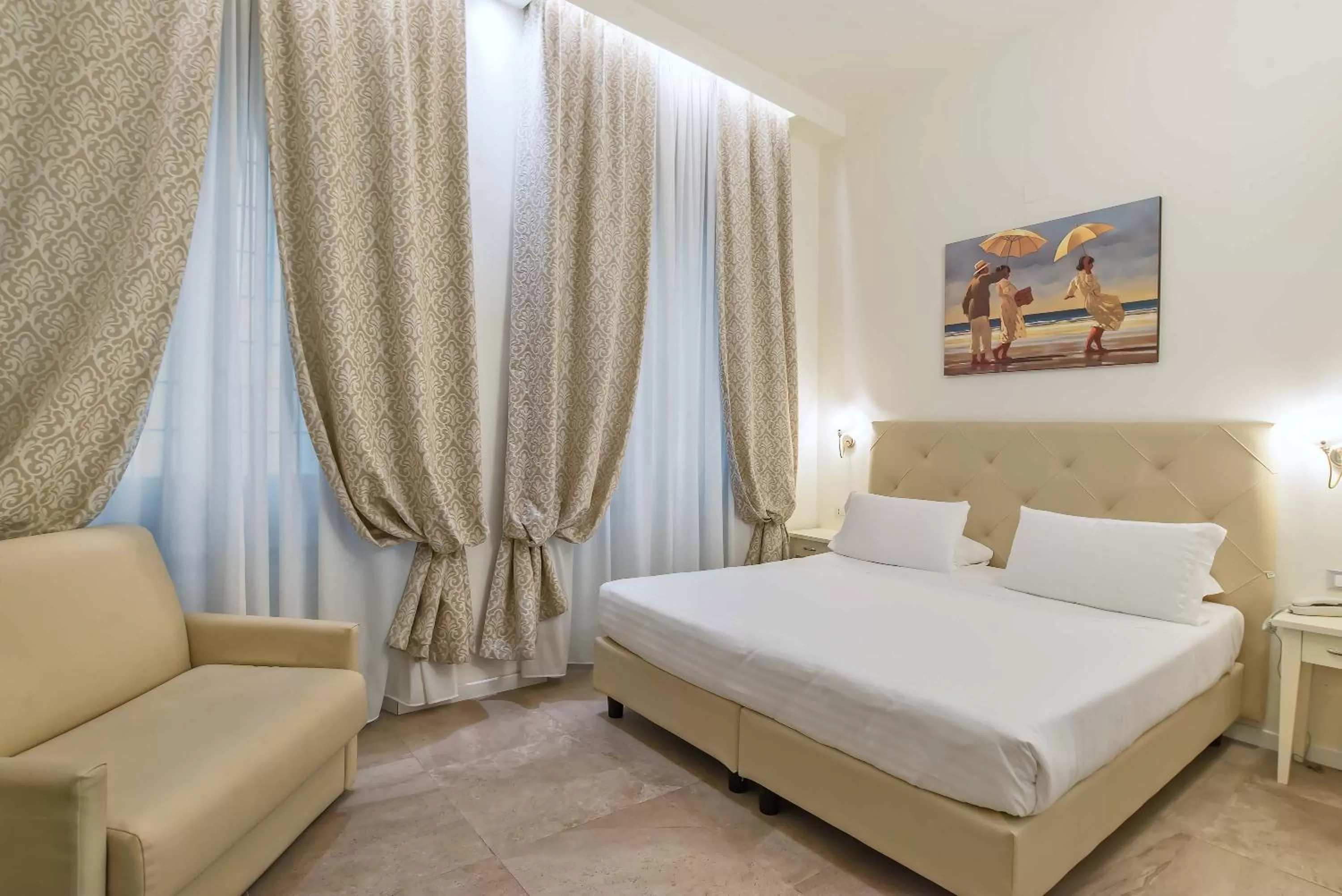 Photo of the whole room, Bed in Hotel Accademia