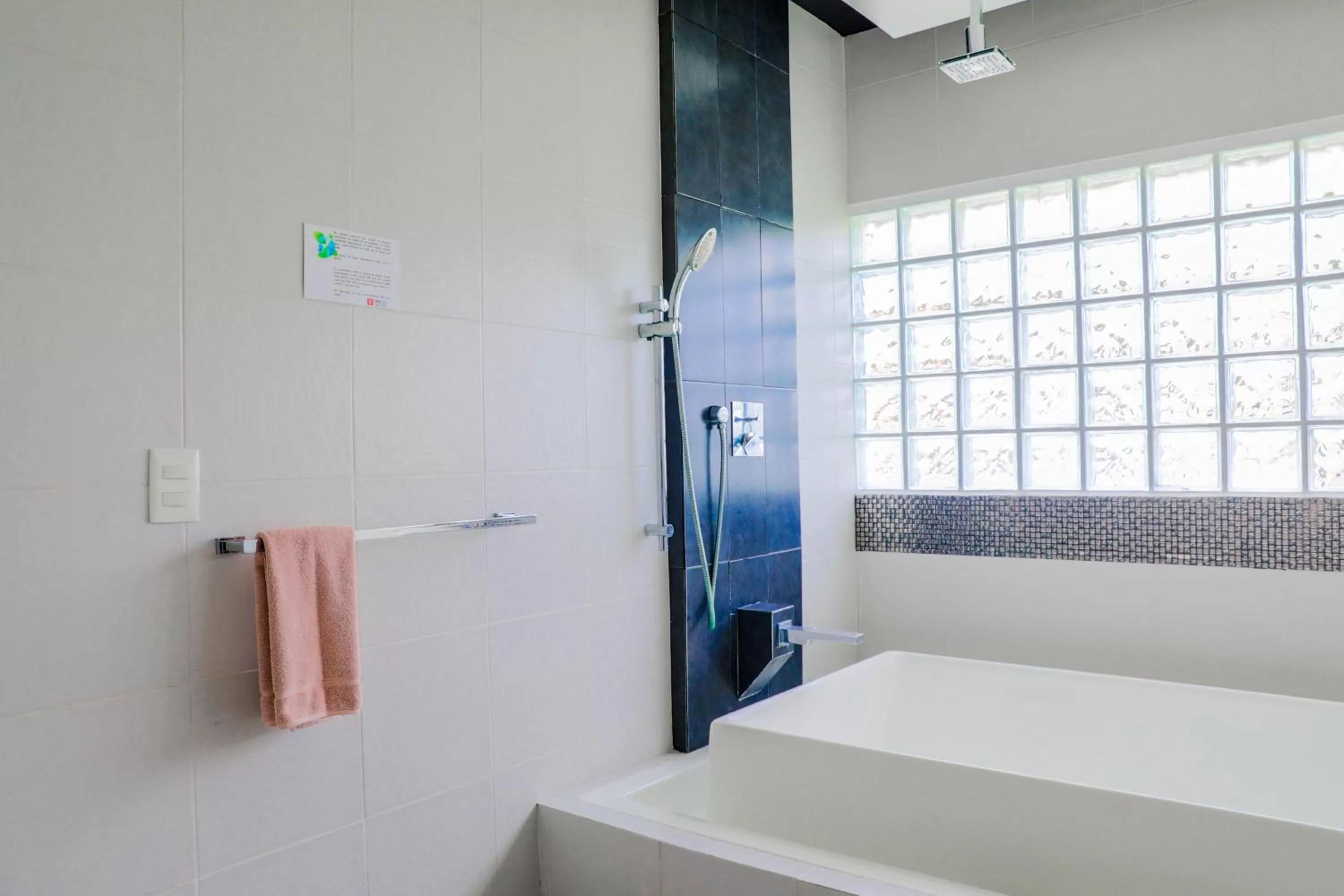 Bathroom, Bed in Hotel Colonial Playa del Carmen