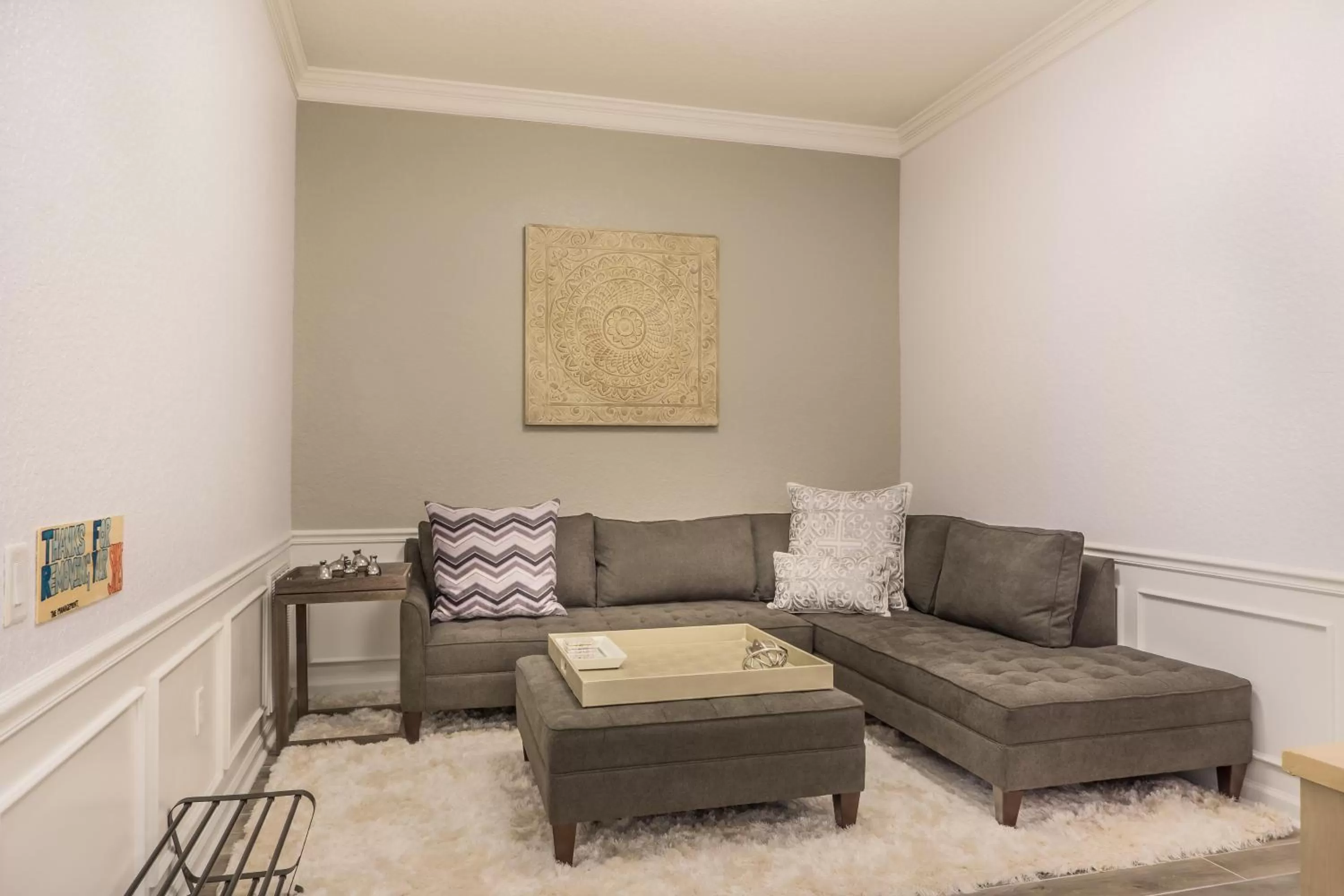 Living room in Orlando Escape