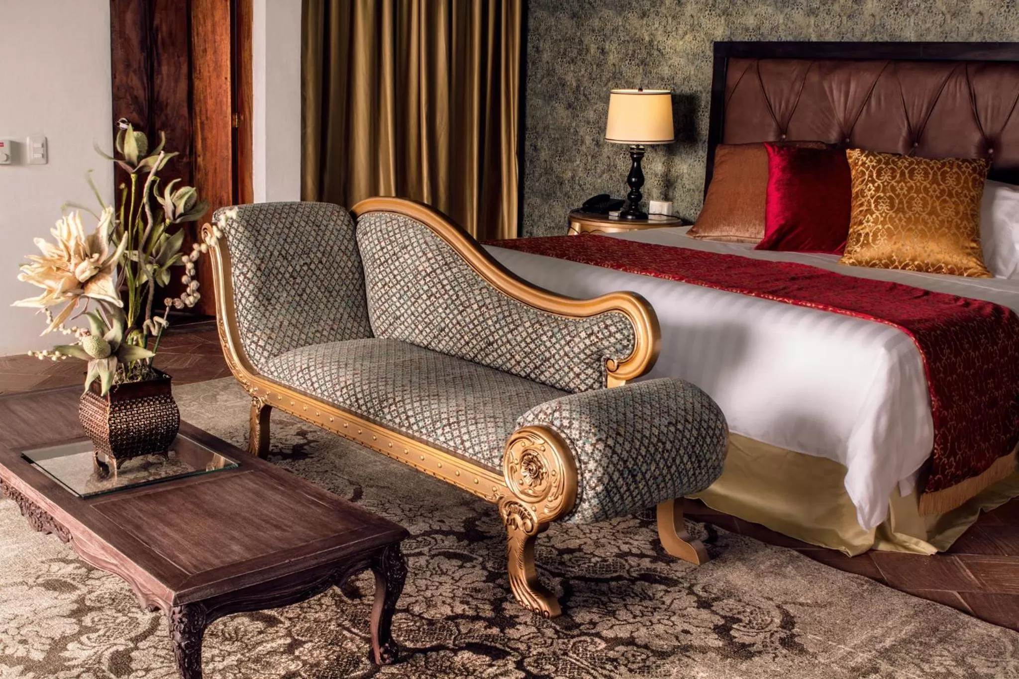 Living room, Bed in Hotel Doña Manuela