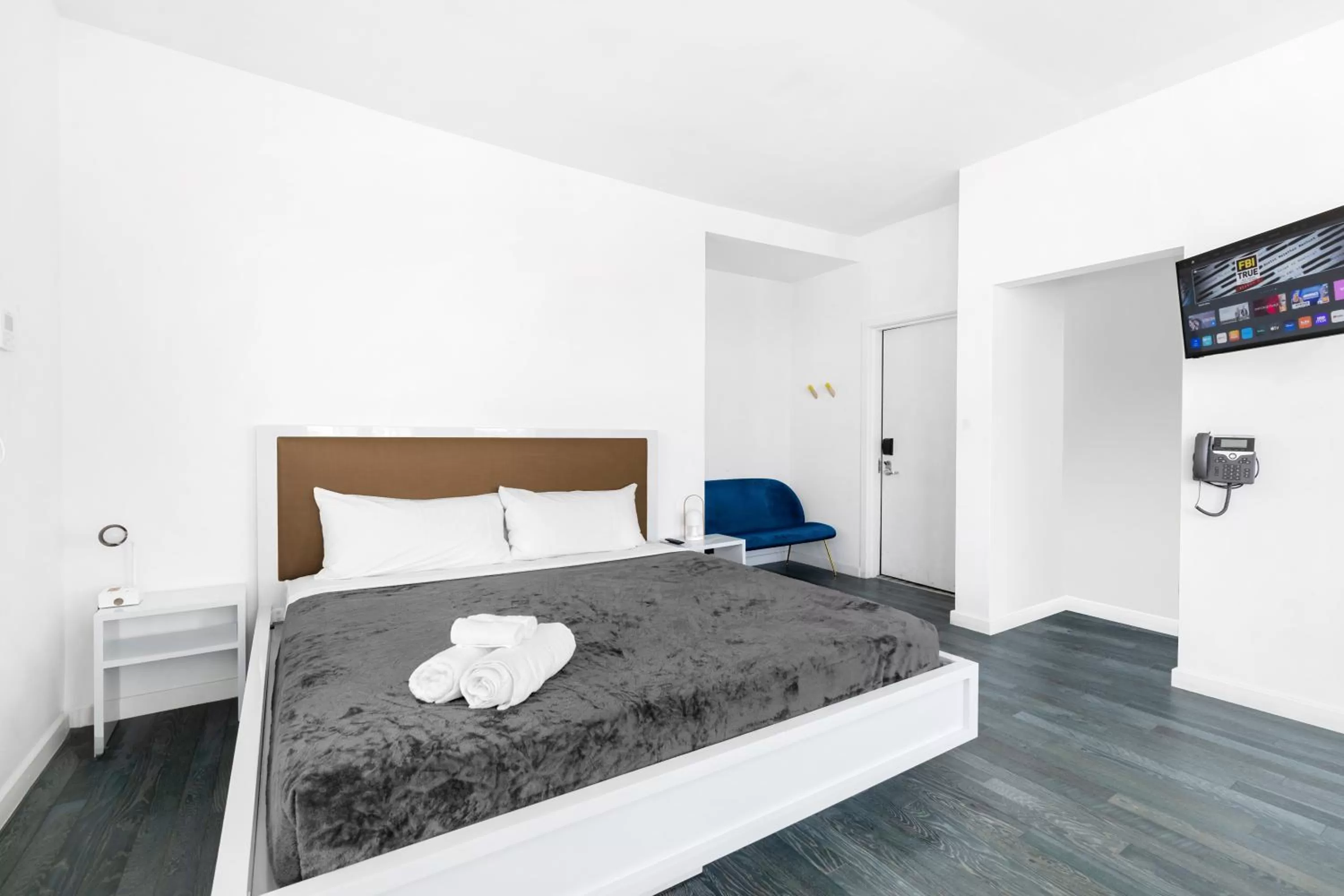 Bed in The Variety by LuxUrban