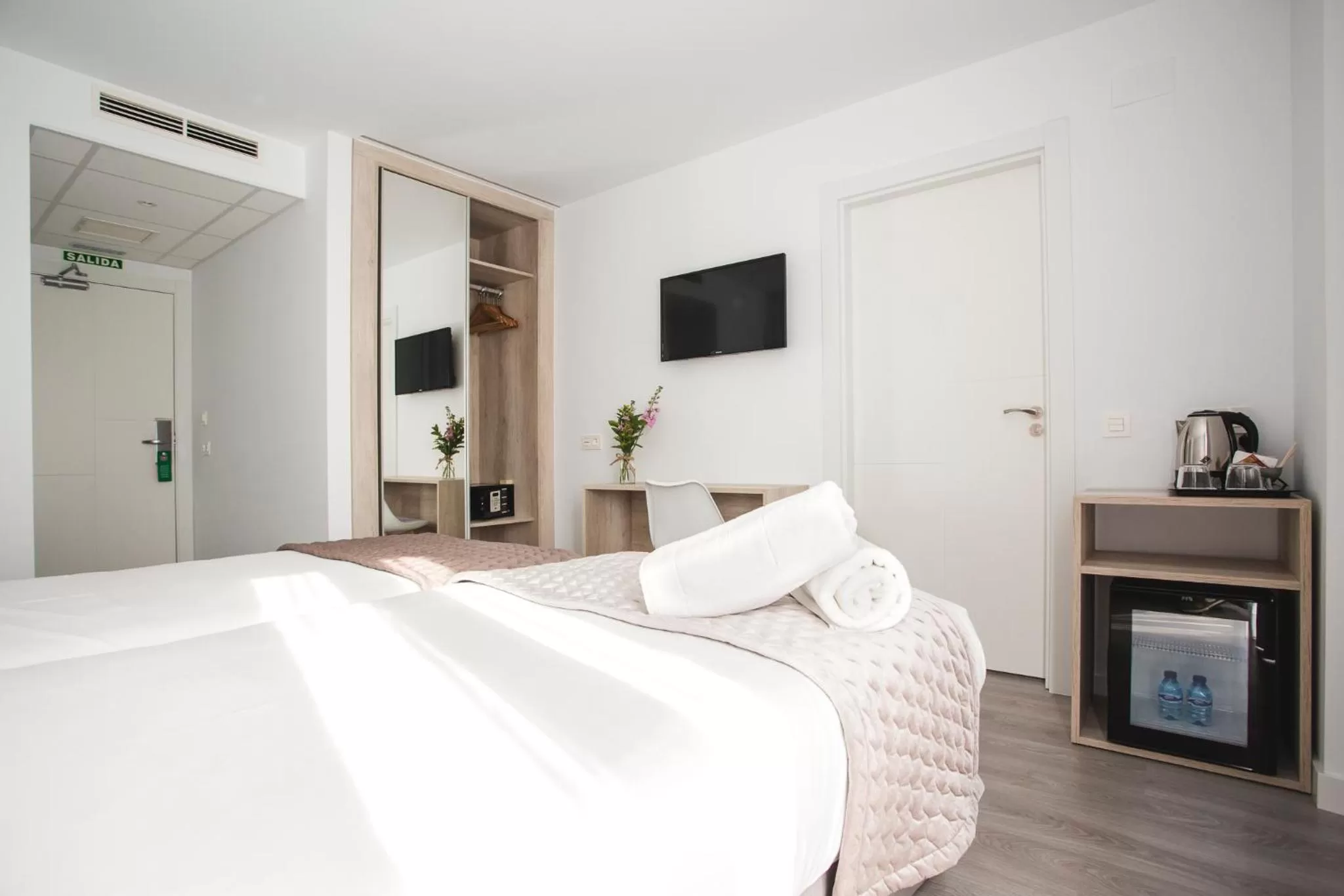 Bedroom, Bed in DWO Ábaster