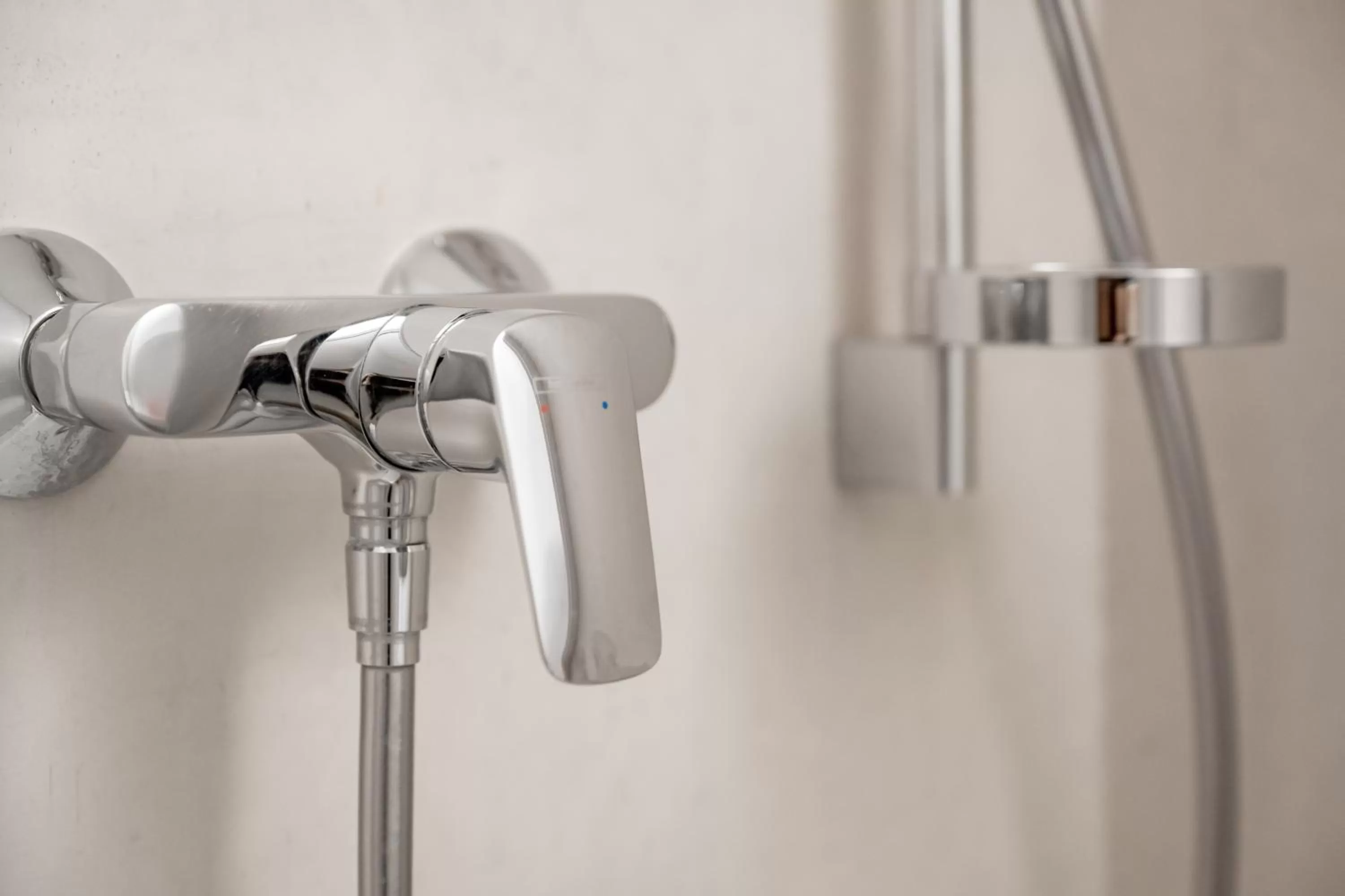 Shower in Gasthof Schroll