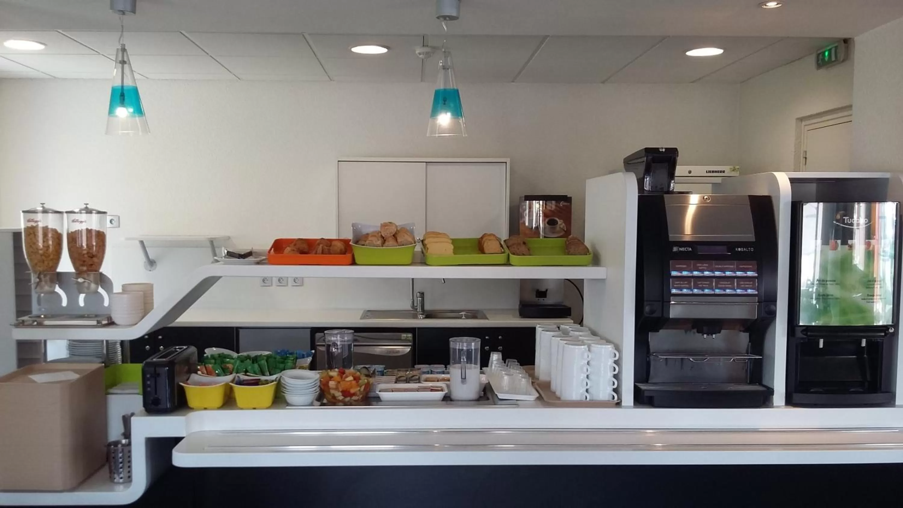 Food, Kitchen/Kitchenette in Ibis Budget Montbéliard