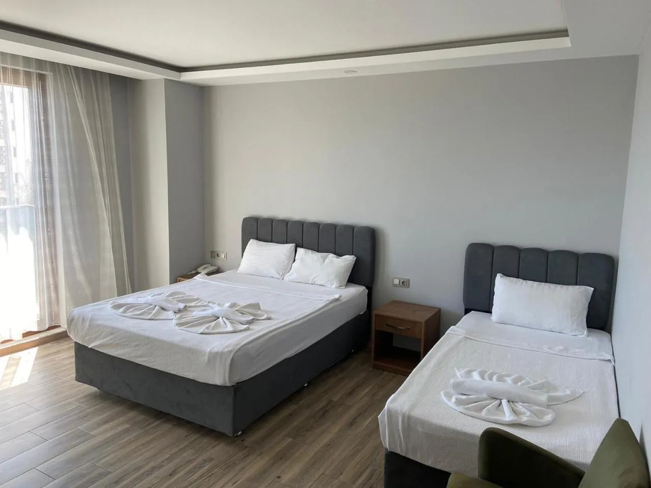 Bed in Zeynel Hotel
