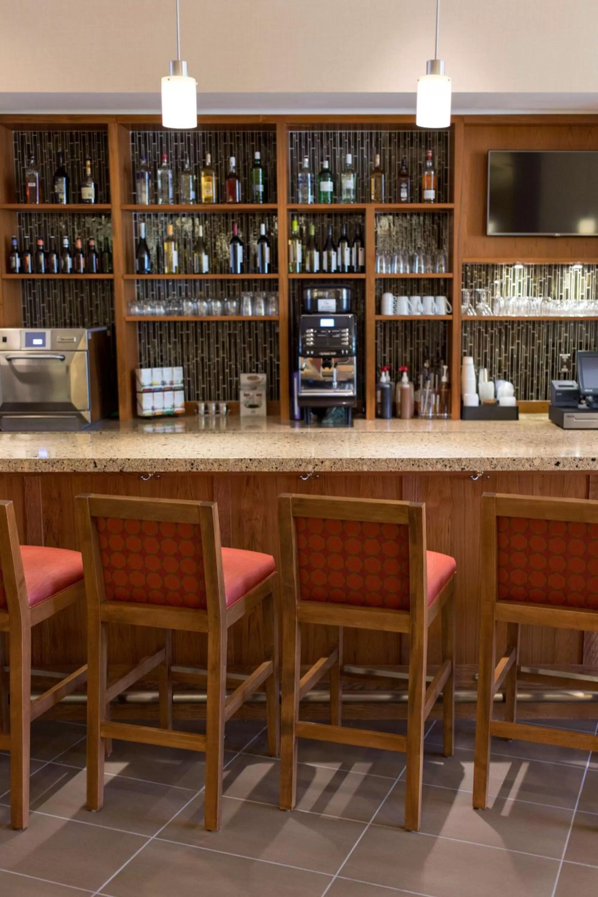 Lounge or bar in Hyatt Place Charleston - Historic District