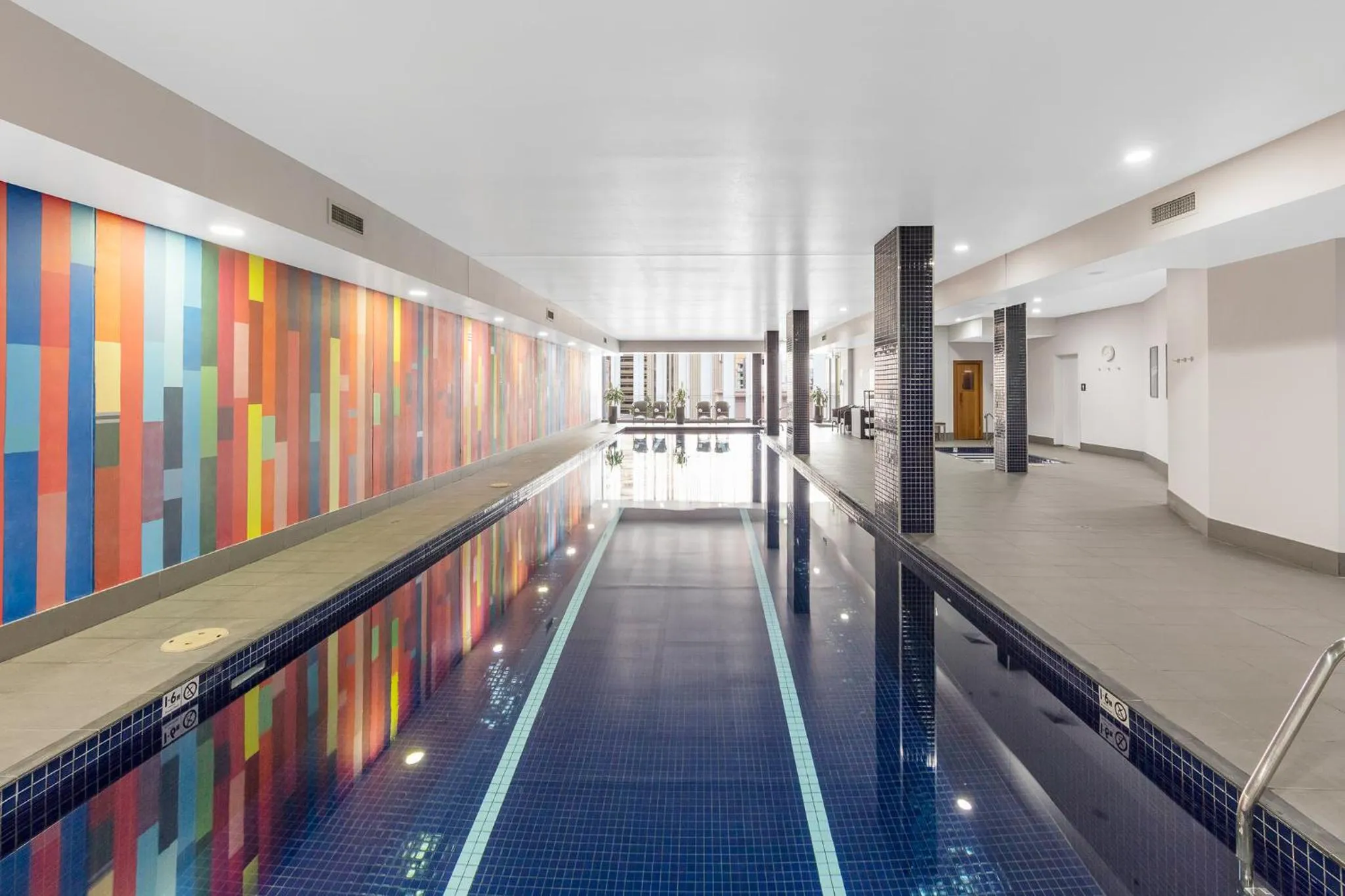 Swimming pool in Meriton Suites Campbell Street, Sydney