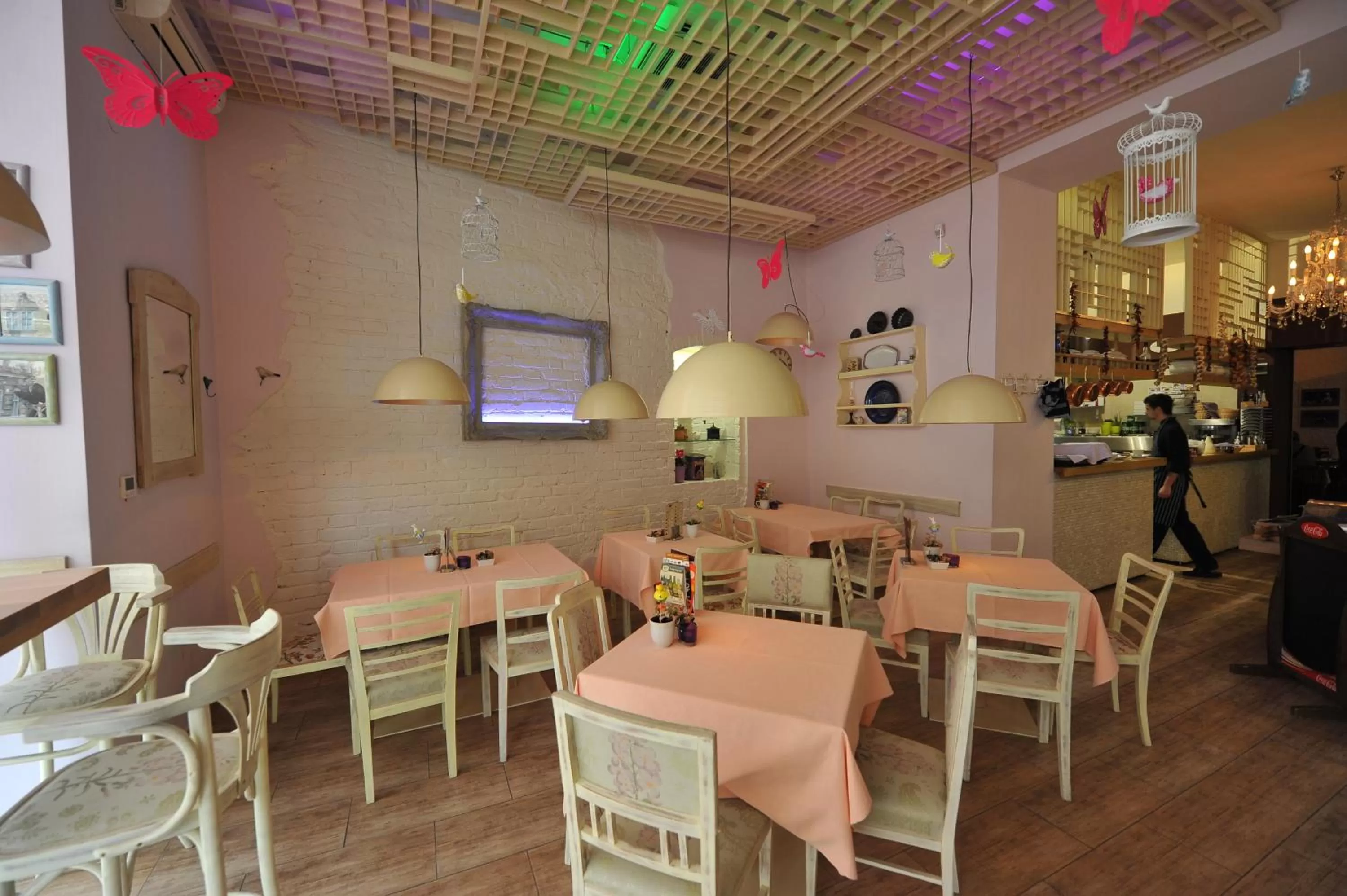 Restaurant/Places to Eat in B&B Fotić