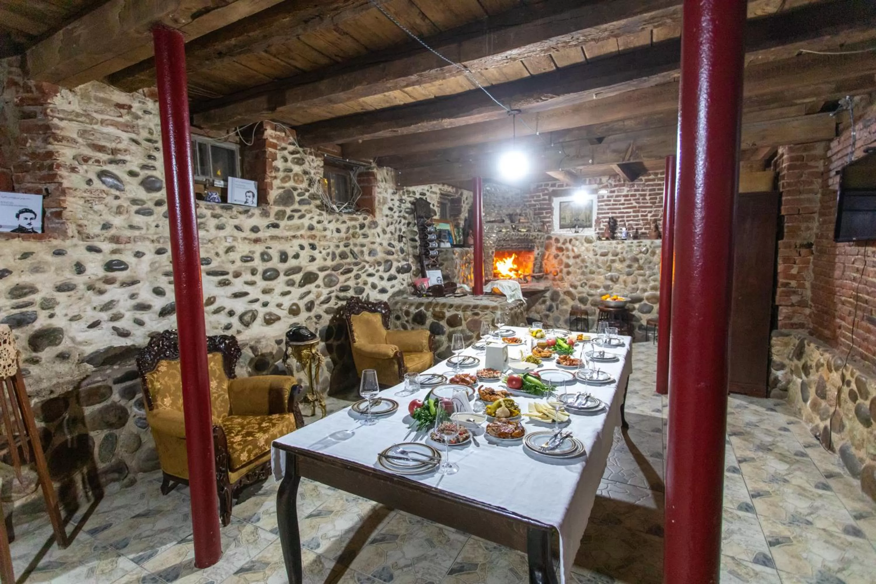 Food and drinks, Restaurant/Places to Eat in Book Hotel