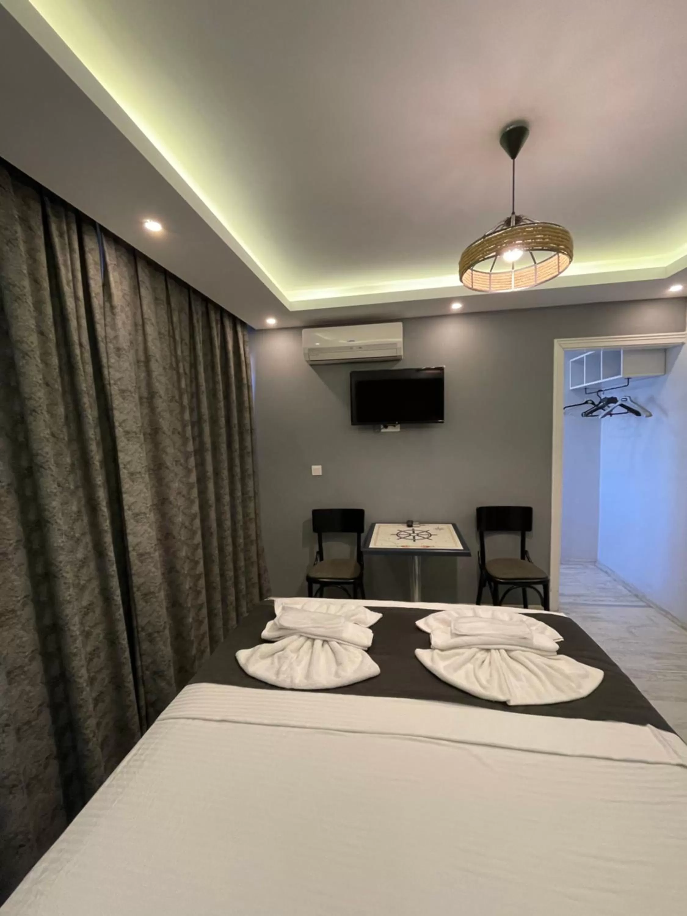 Bed in Arat Apartments